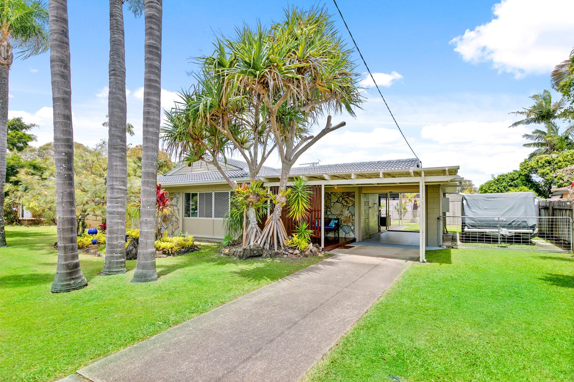 24 Buna Street, Maroochydore, QLD, 4558, Maroochydore - Thumbnail 2