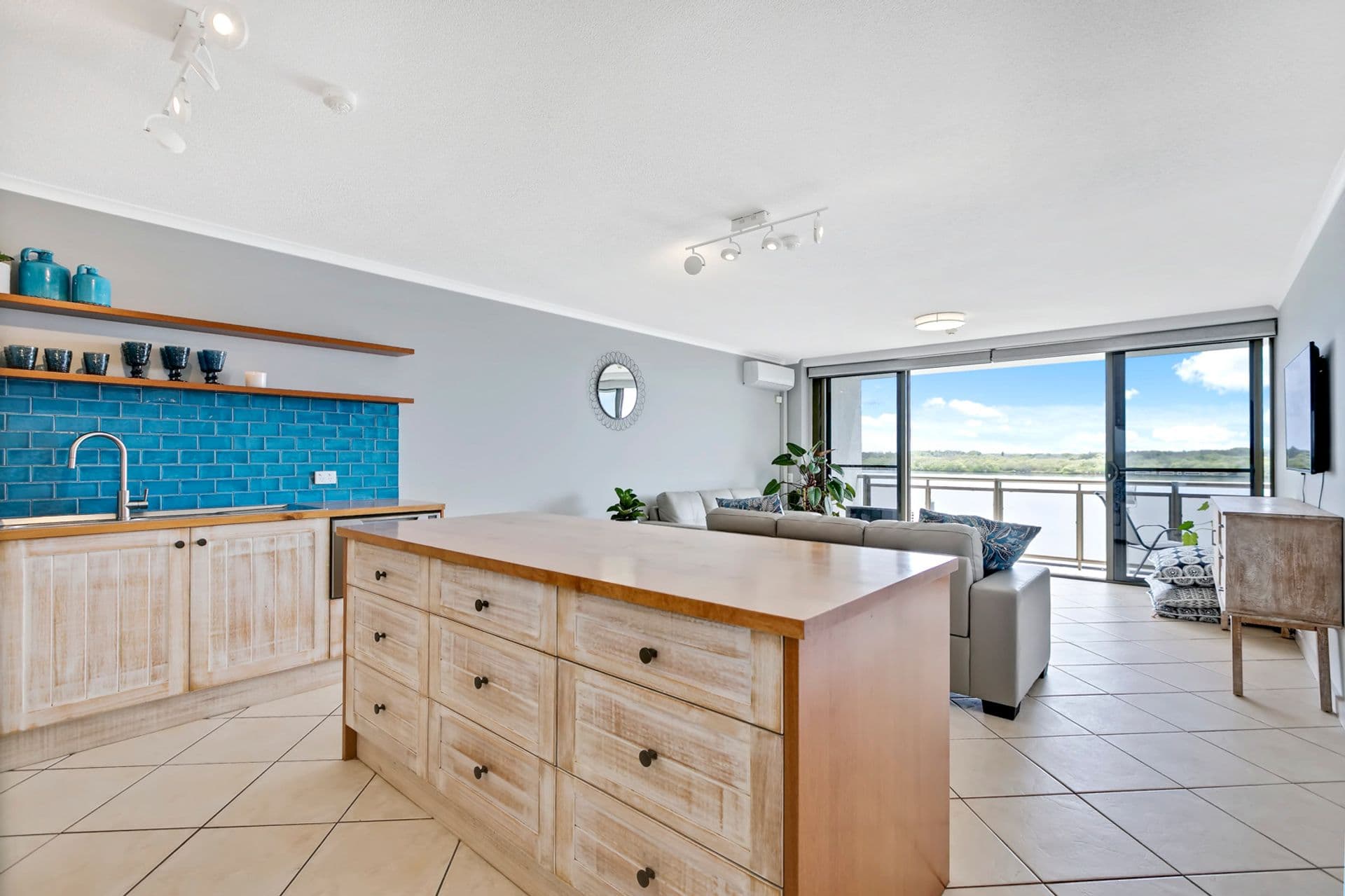 2B/120 Duporth Avenue, Maroochydore, QLD, 4558, Maroochydore - Thumbnail 5
