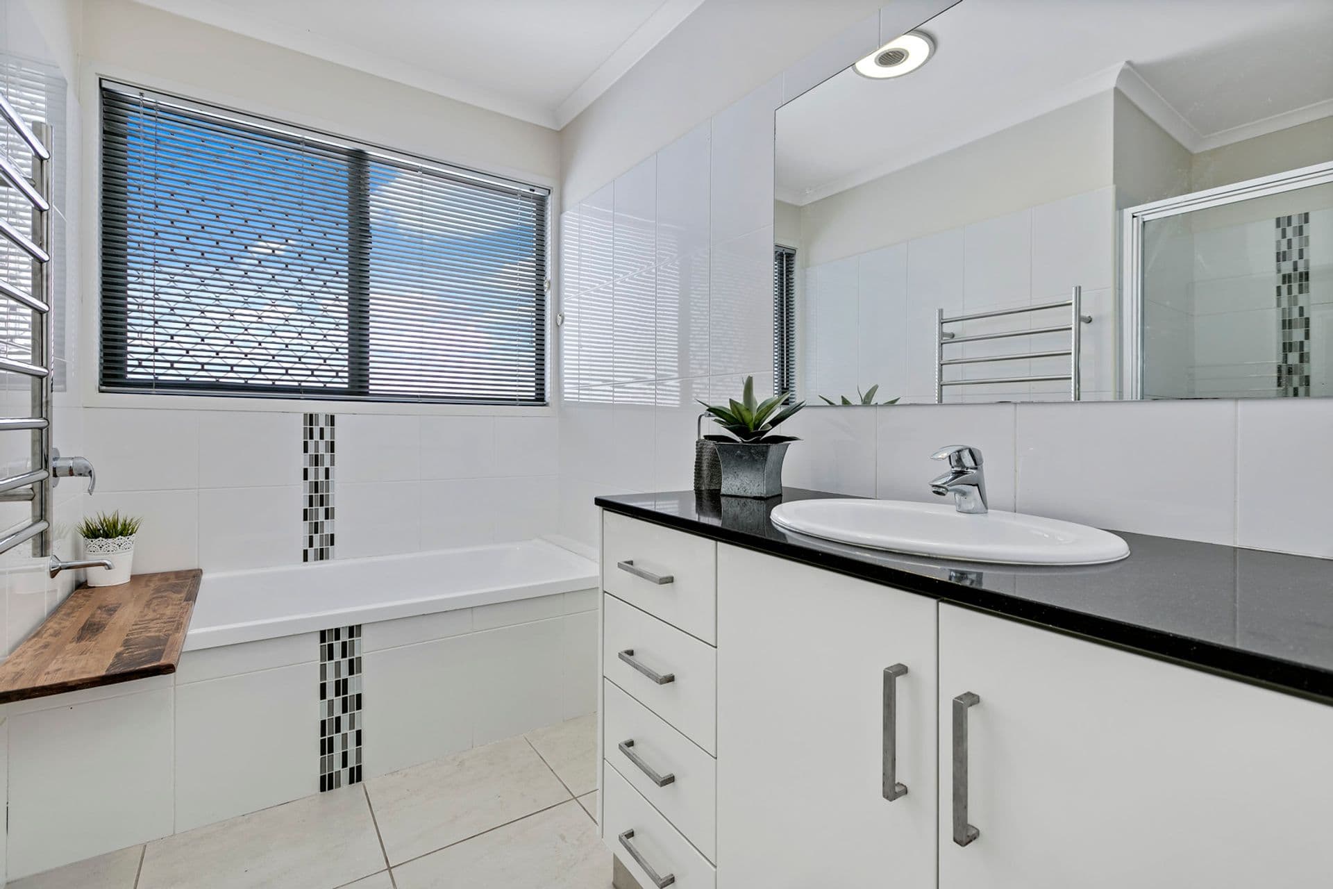 1 And 2/43 Ridge Road, Maroochydore, QLD, 4558, Maroochydore - Thumbnail 4
