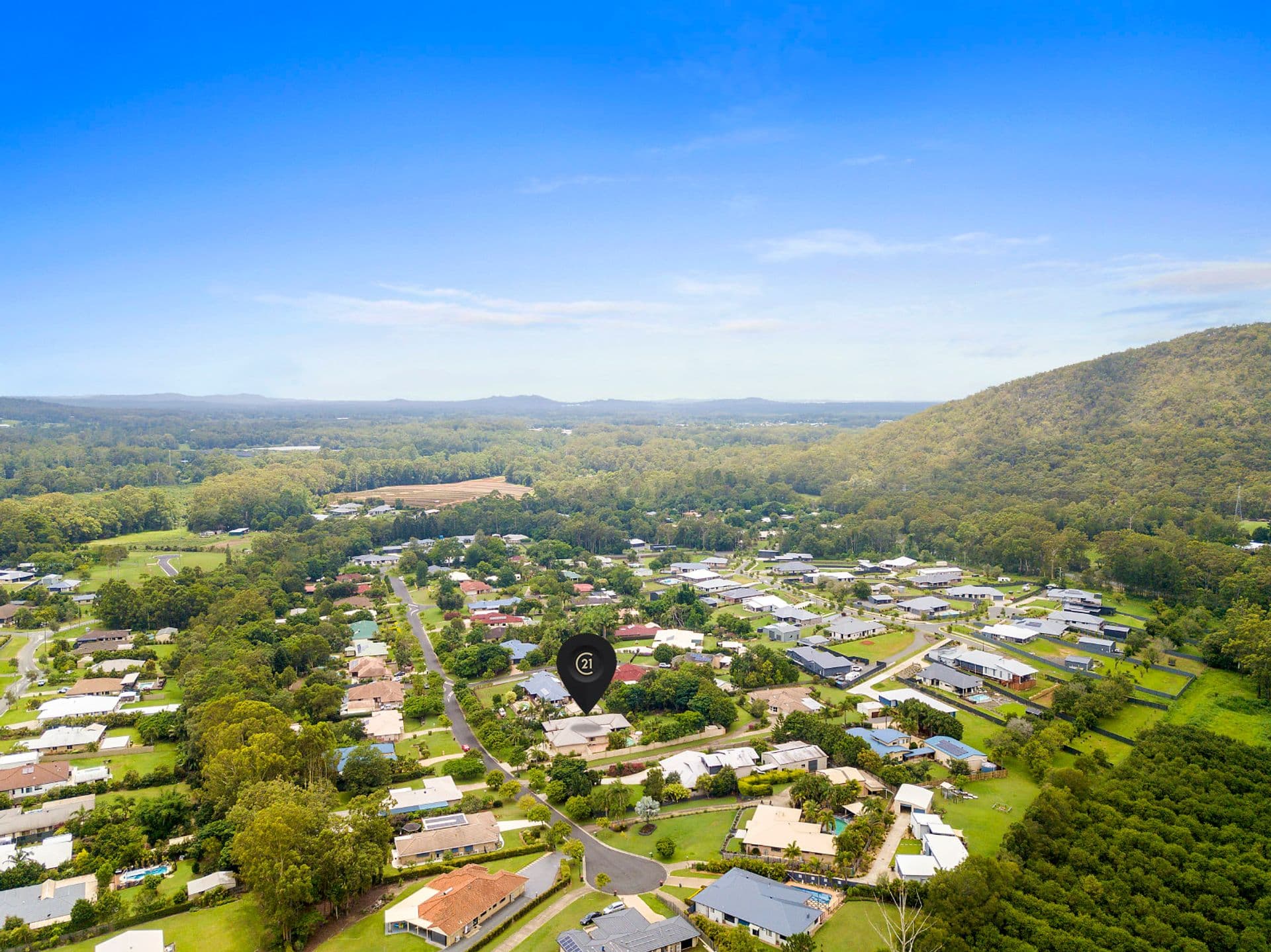 10 Toriana Place, Beerwah, QLD, 4519, Beerwah - Thumbnail 3