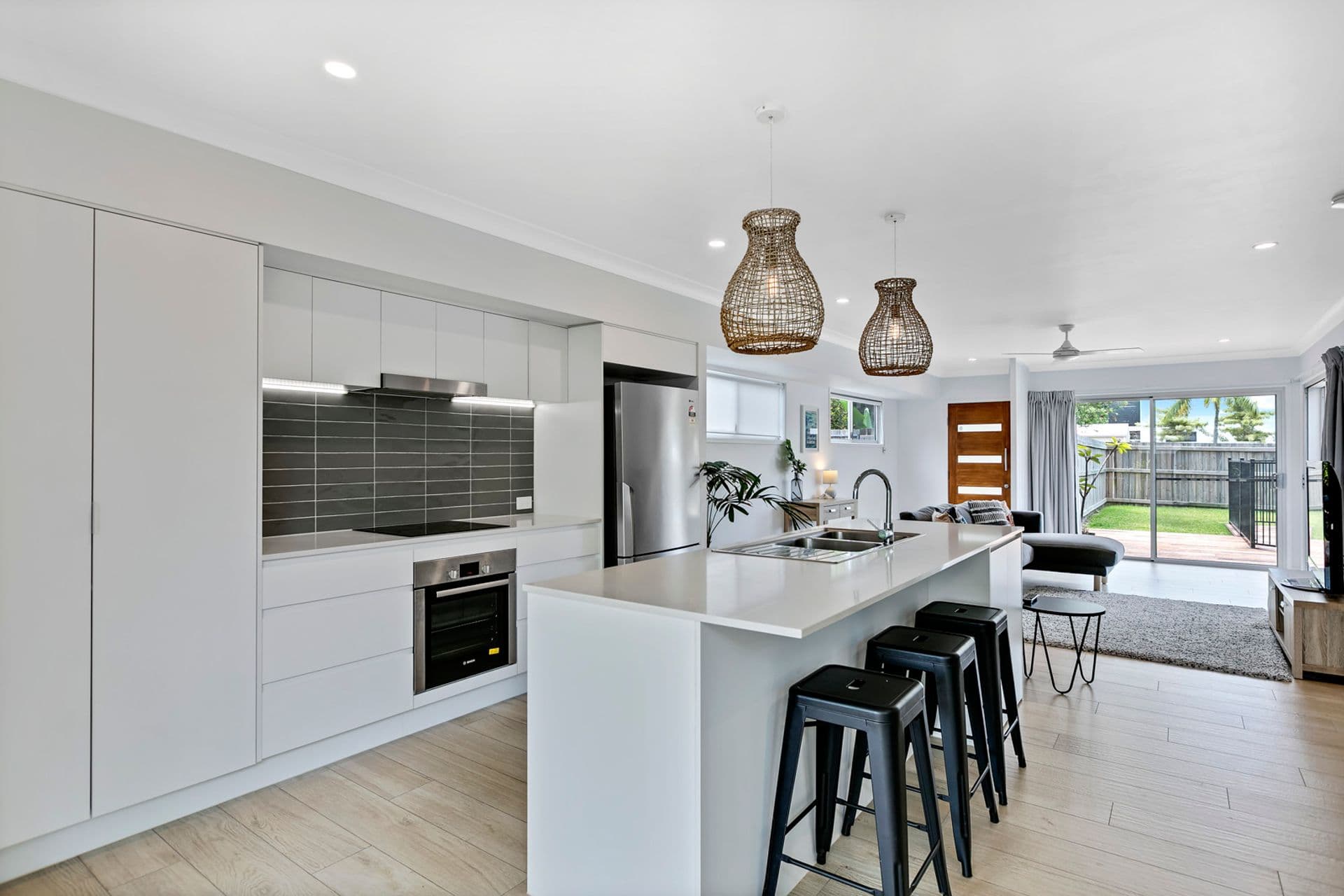 26 Jacaranda Drive, Mooloolaba, QLD, 4557, Mooloolaba - Thumbnail 4
