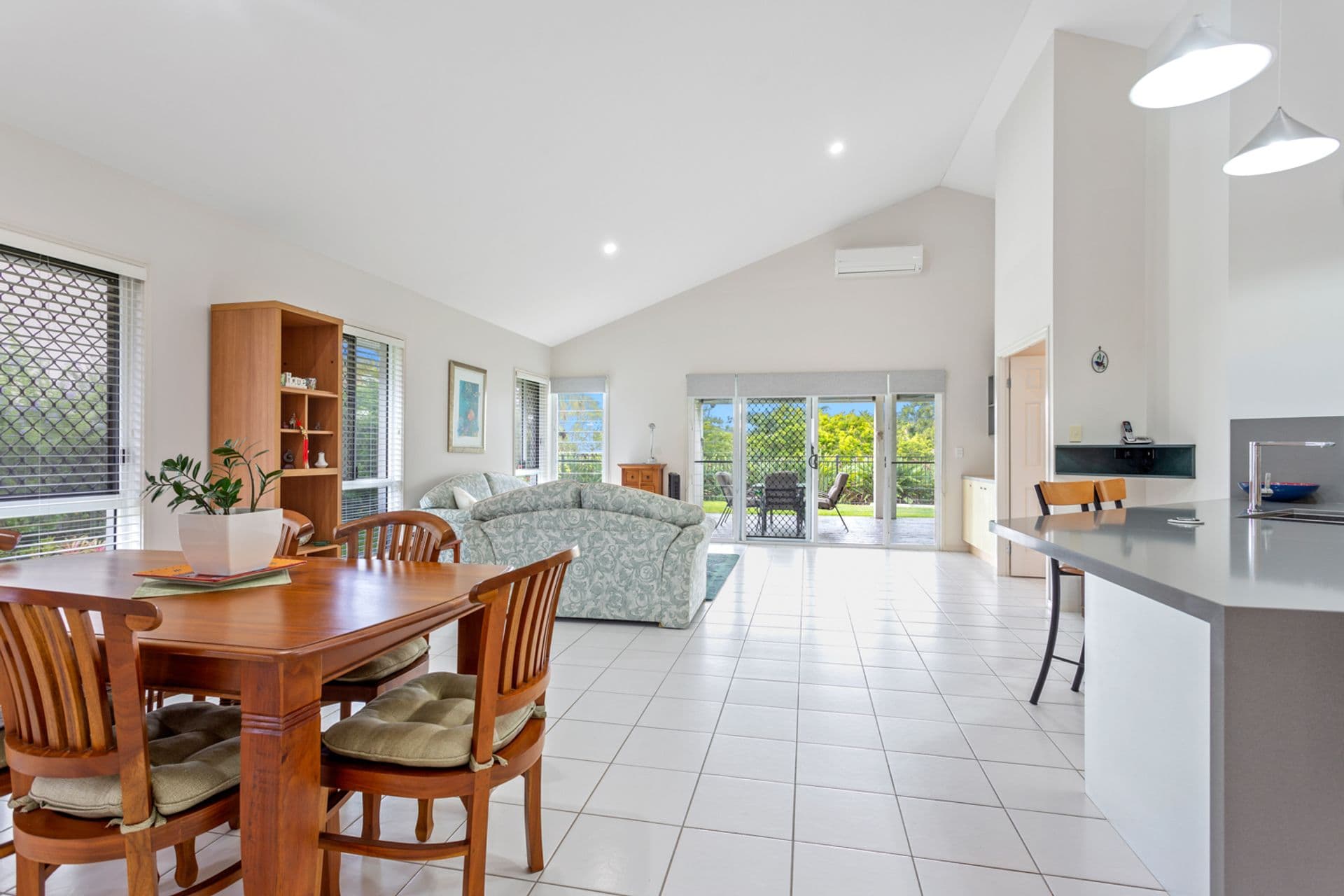 10 Maldives Place, Kawana Island, QLD, 4575, Parrearra - Image 1