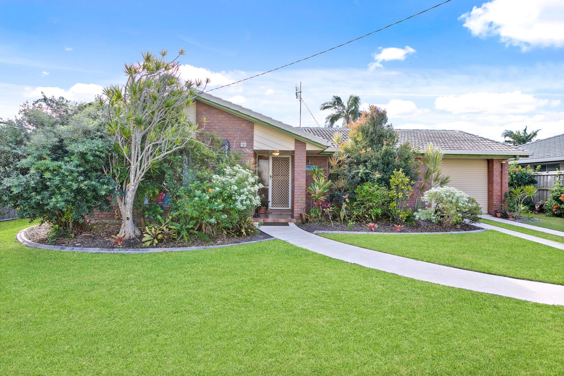 7 Sunbird Chase, Parrearra, QLD, 4575, Parrearra - Thumbnail 2