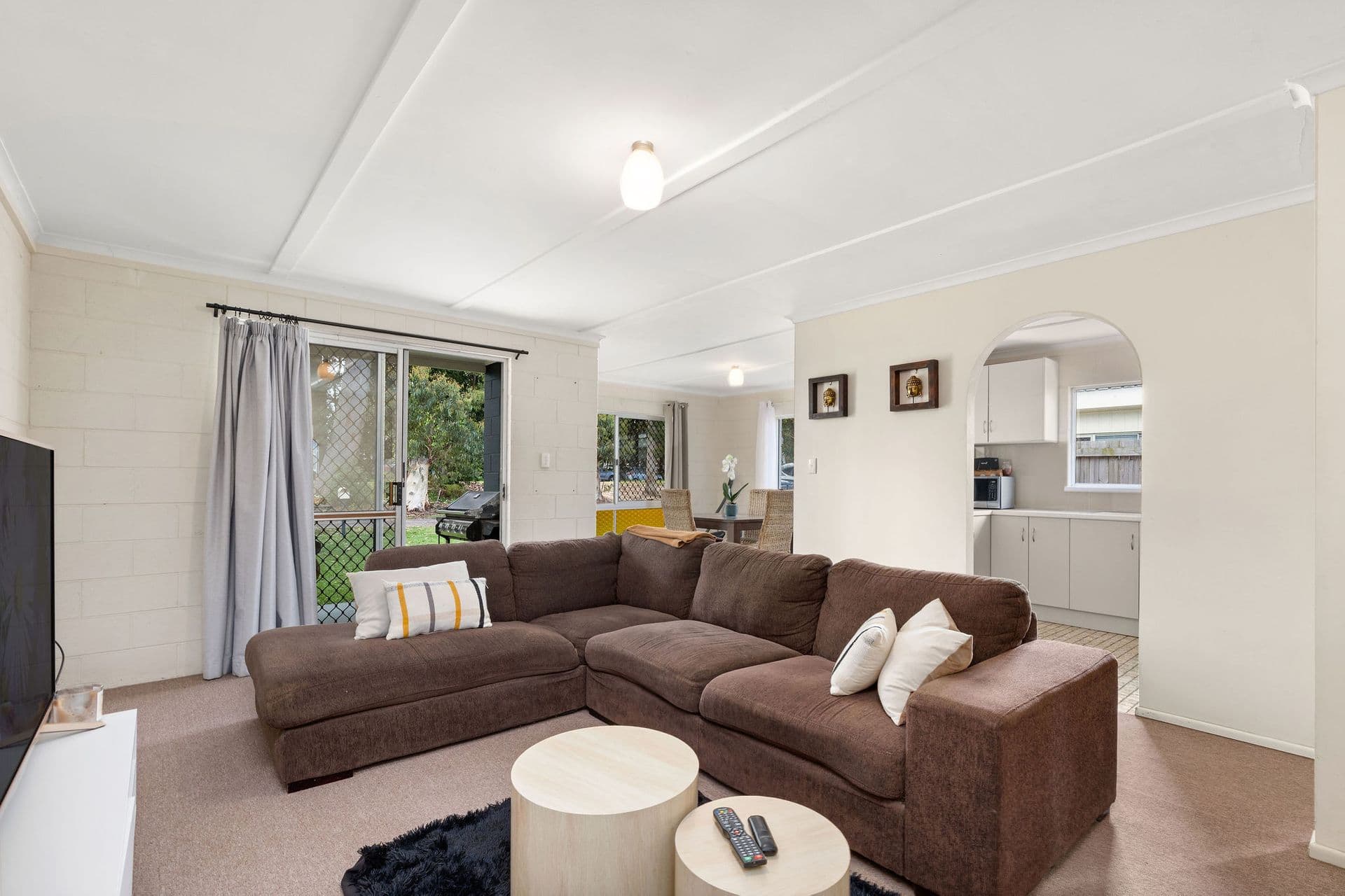 35 Beerwah Parade, Beerwah, QLD, 4519, Beerwah - Thumbnail 2