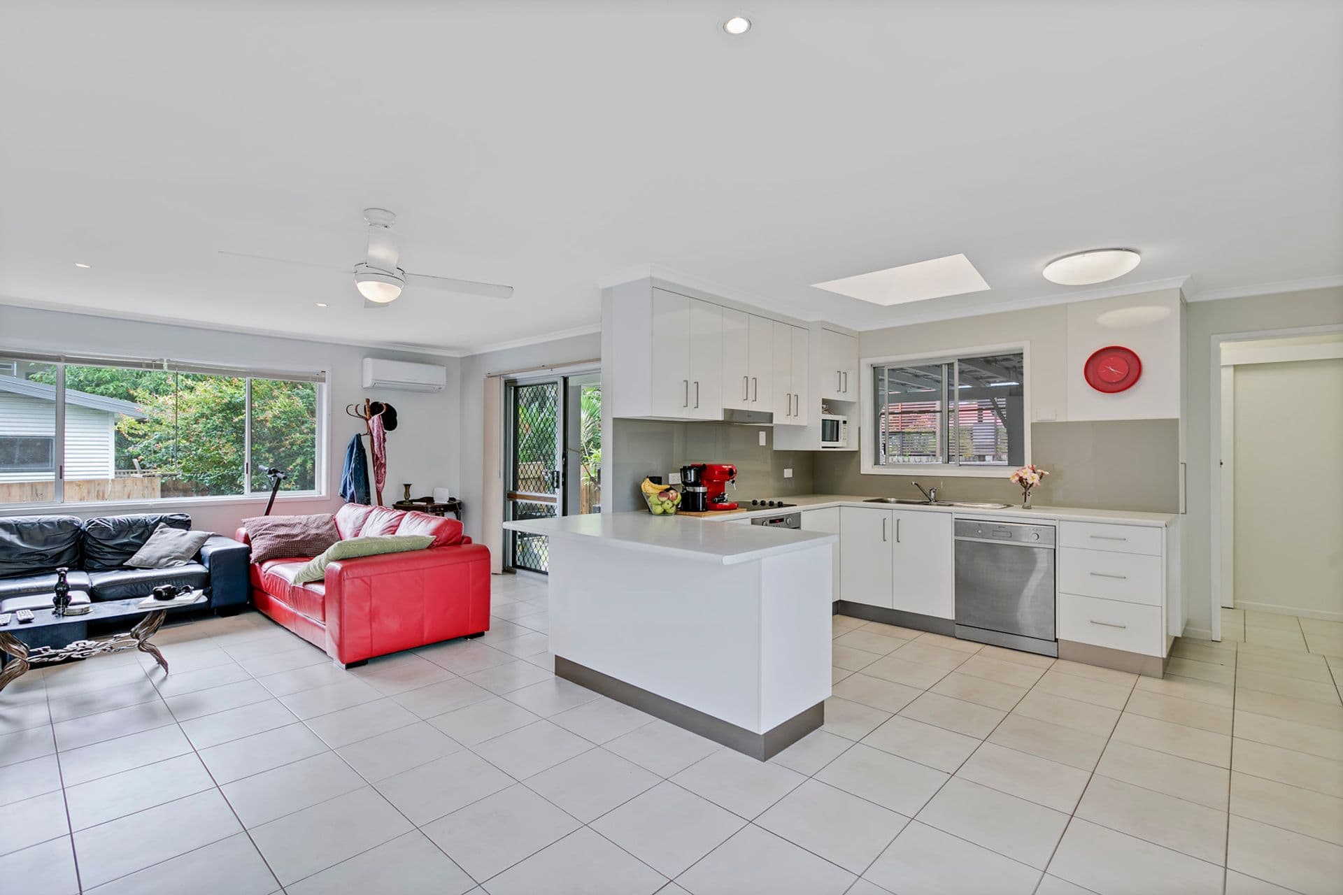 92 Wrigley Street, Maroochydore, QLD, 4558, Maroochydore - Thumbnail 6