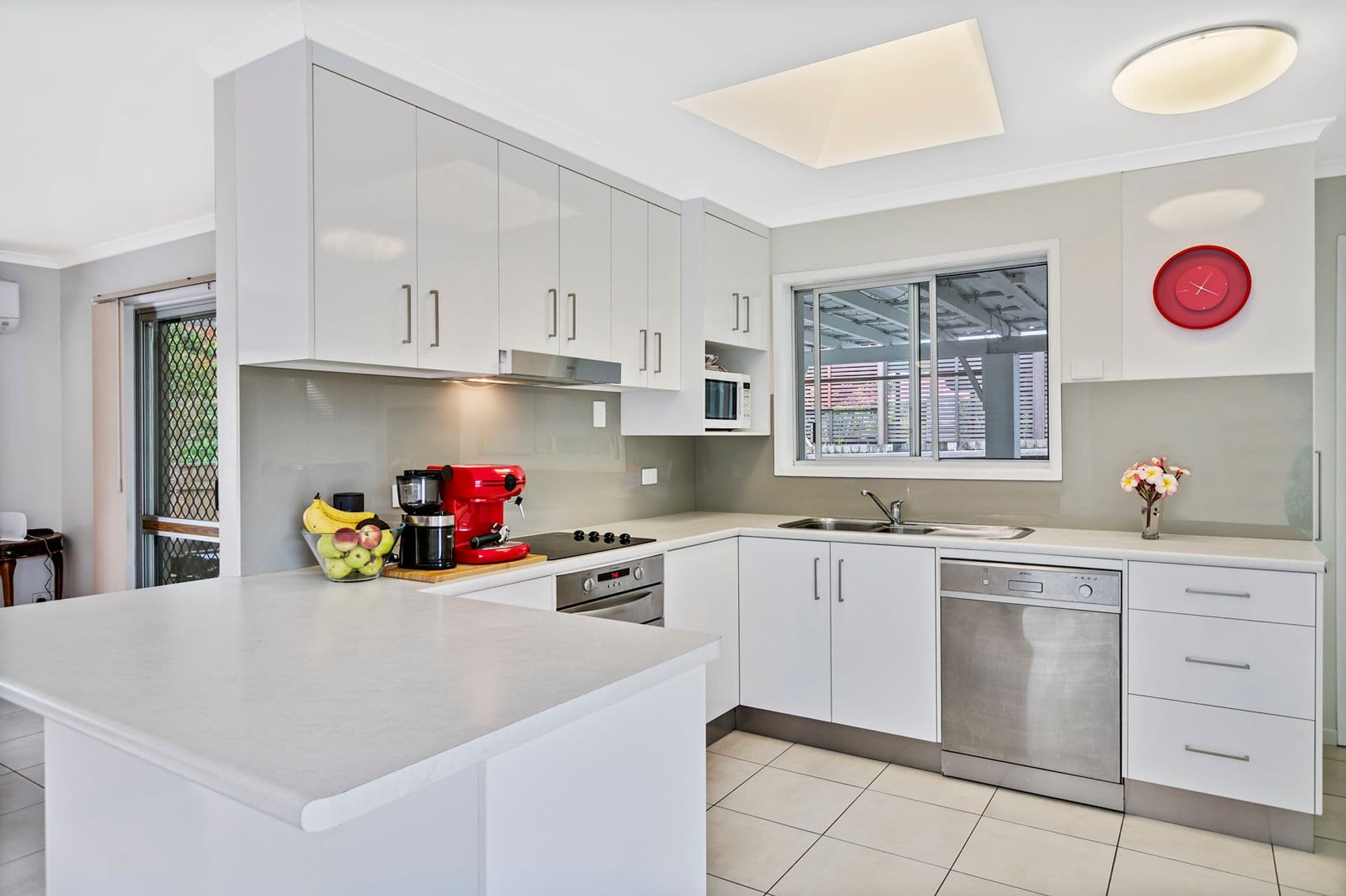 92 Wrigley Street, Maroochydore, QLD, 4558, Maroochydore - Thumbnail 8