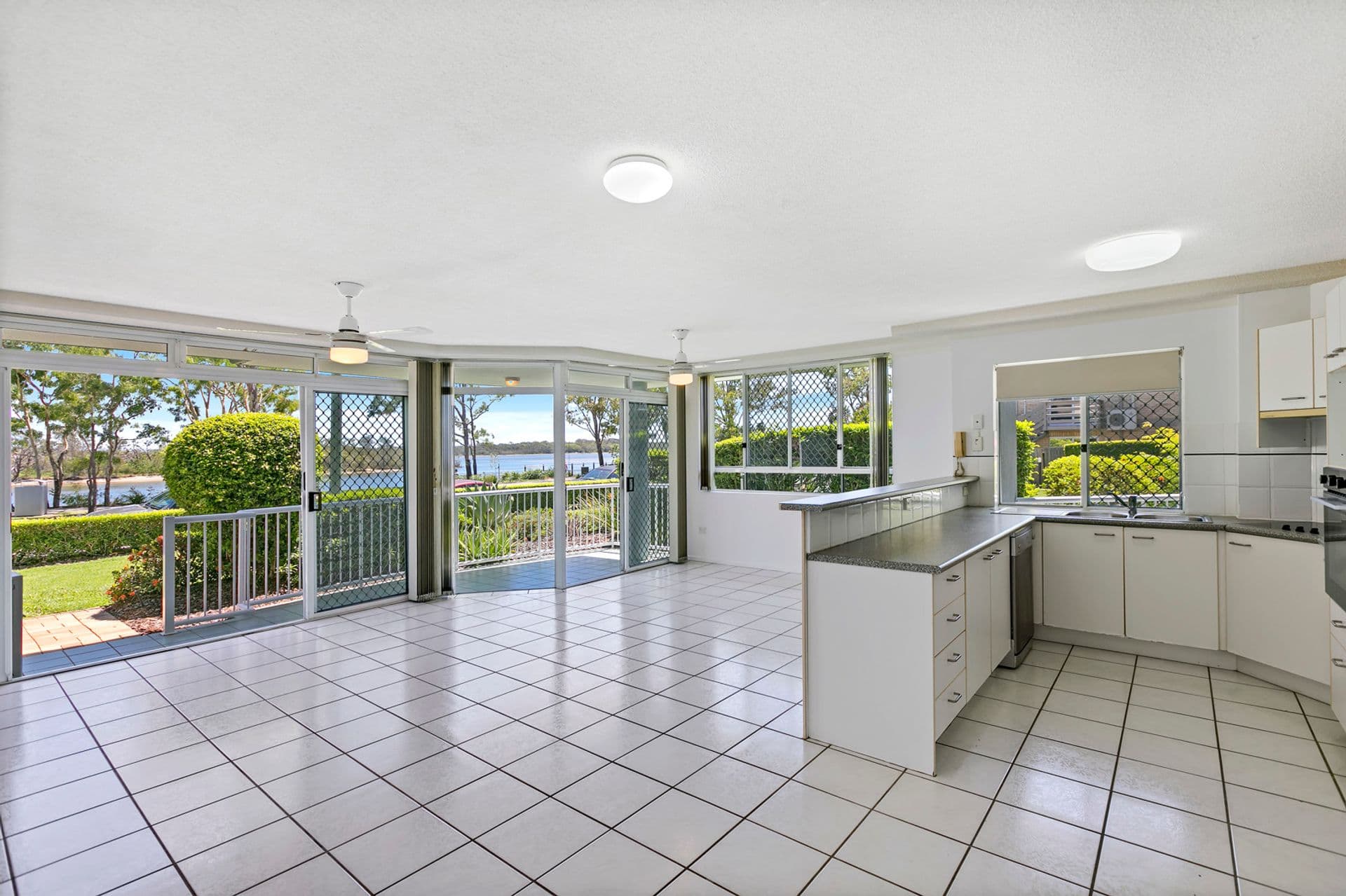 2/35 Bradman Avenue, Maroochydore, QLD, 4558, Maroochydore - Thumbnail 4