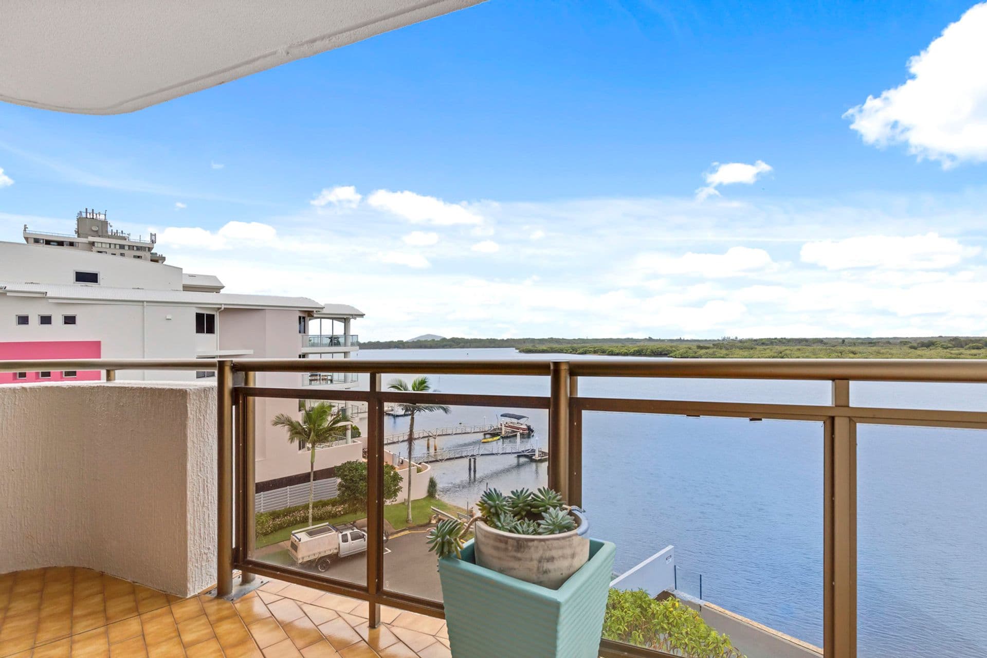 5D/120-122 Duporth Avenue, Maroochydore, QLD, 4558, Maroochydore - Thumbnail 2