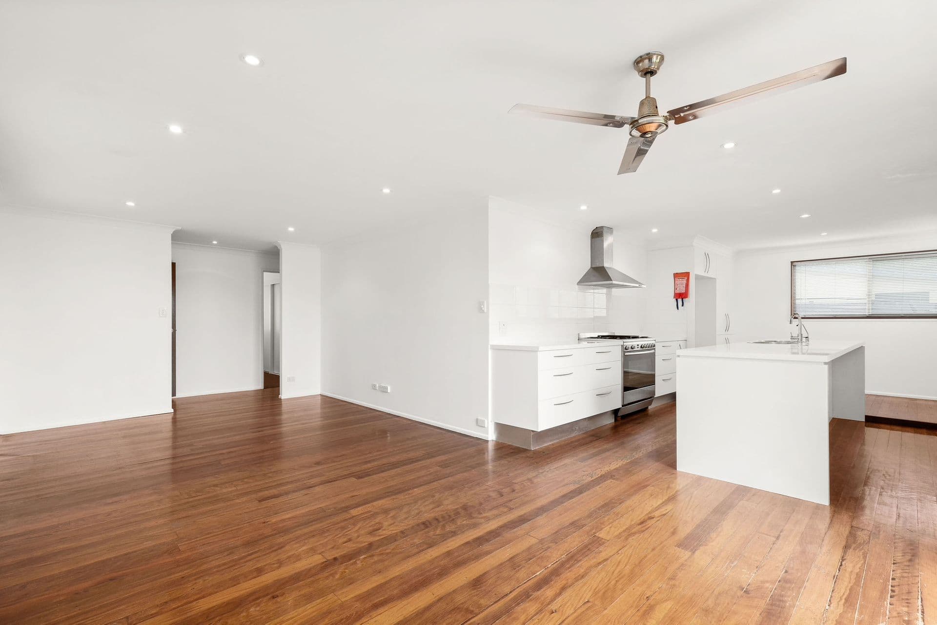 2/2 Brandenburg Road, Mooloolah Valley, QLD, 4553, Mooloolah Valley - Thumbnail 4