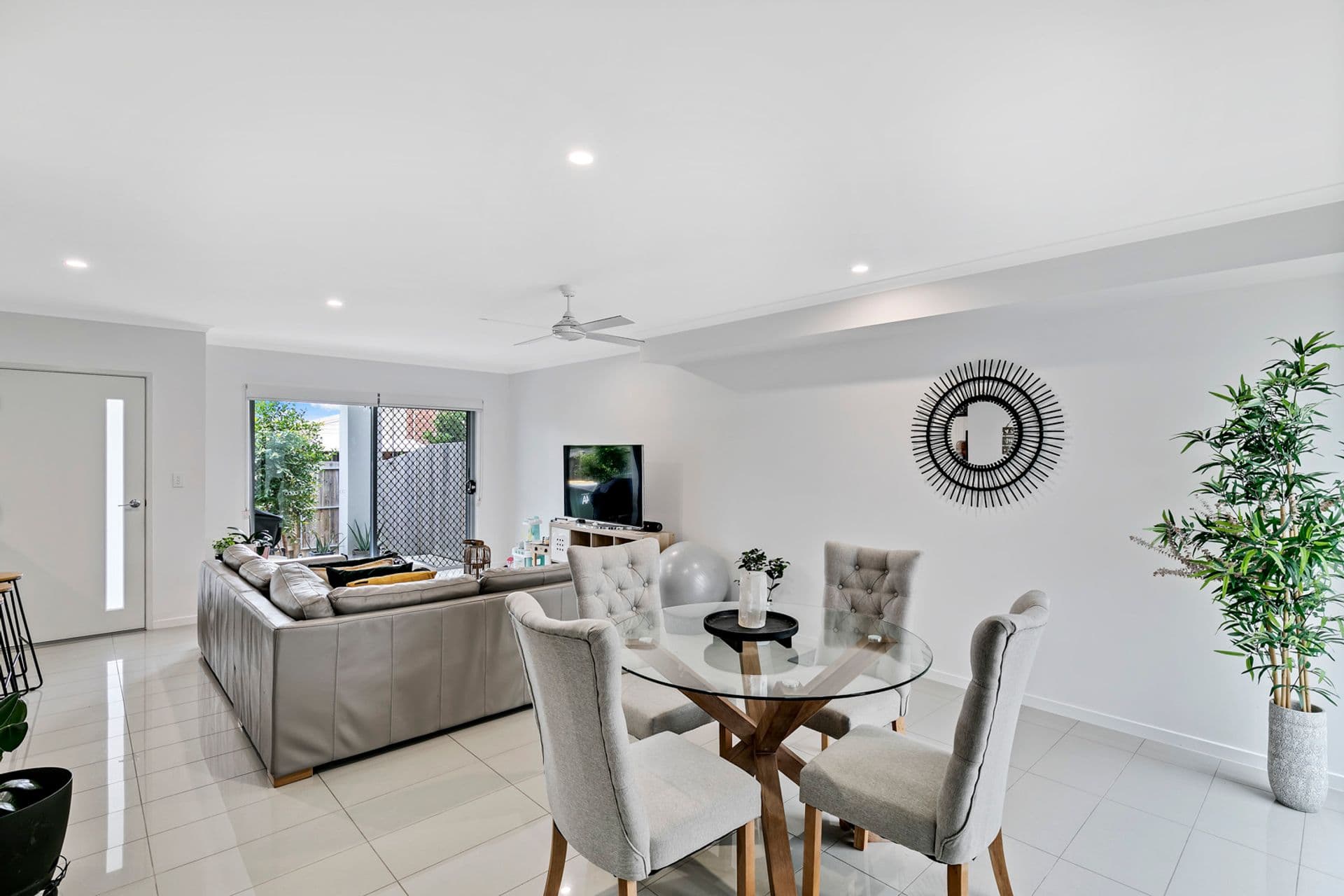 4/2 Regatta Boulevard, Wurtulla, QLD, 4575, Wurtulla - Thumbnail 2