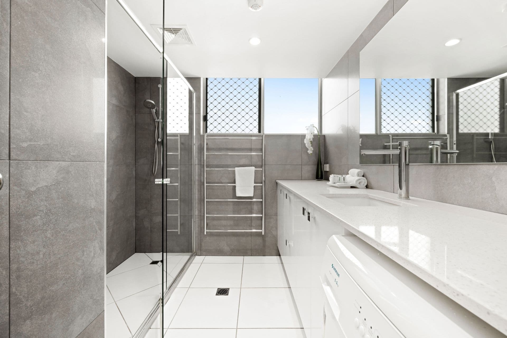 3A/135 Parkyn Parade, Mooloolaba, QLD, 4557, Mooloolaba - Thumbnail 2