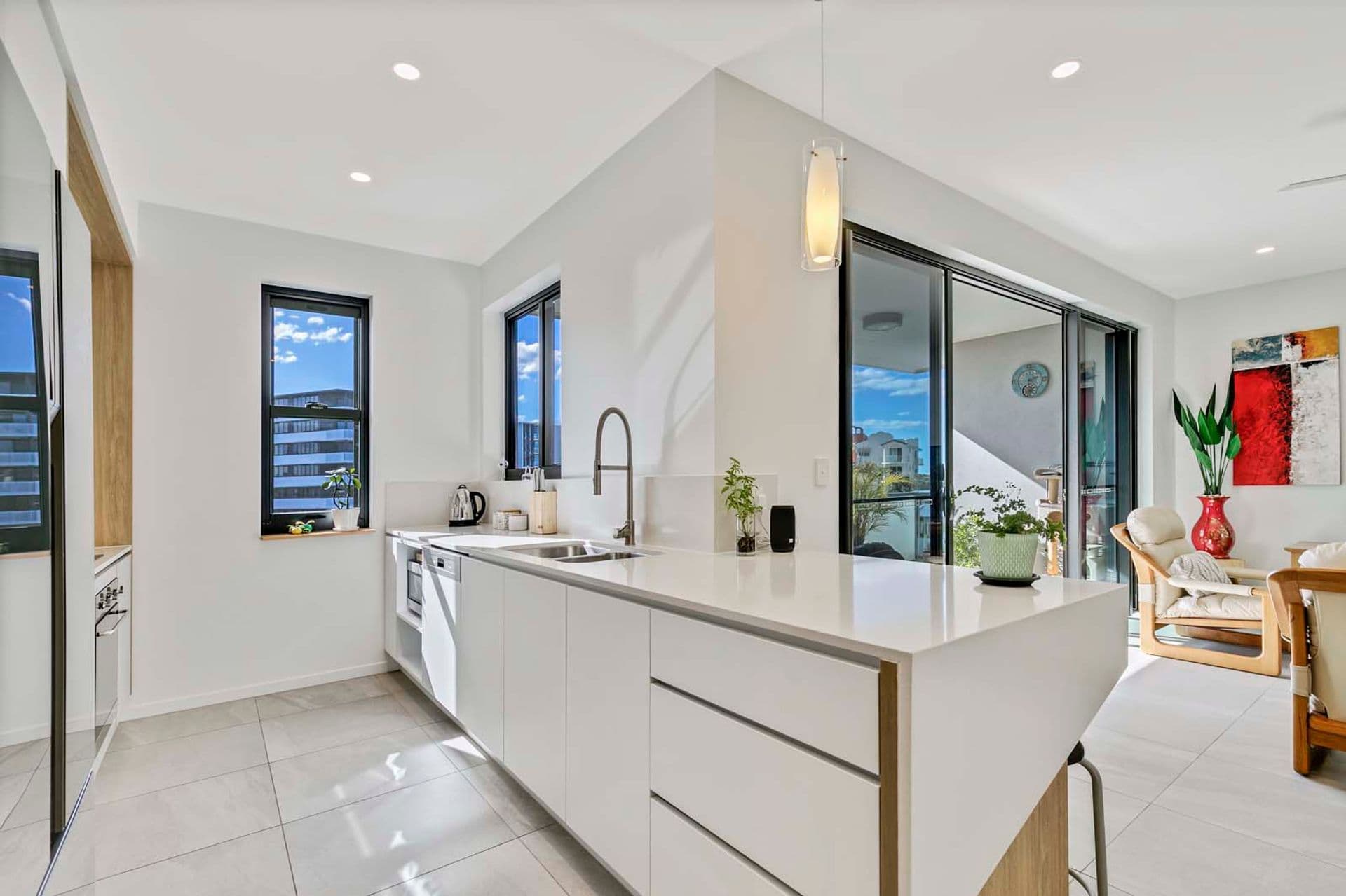 7/49 Duporth Avenue, Maroochydore, QLD, 4558, Maroochydore - Thumbnail 2