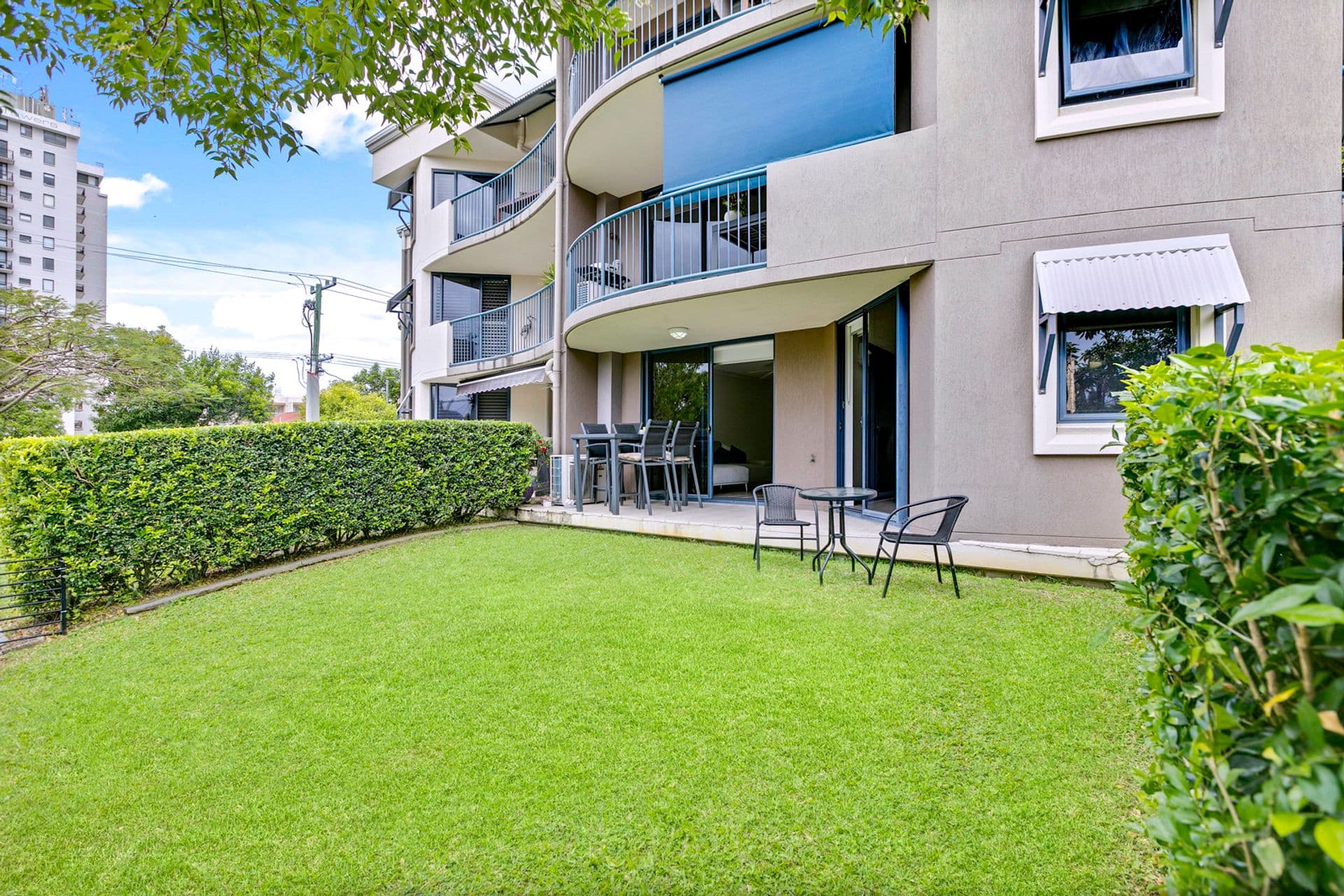2/87-89 Duporth Avenue, Maroochydore, QLD, 4558, Maroochydore - Thumbnail 2