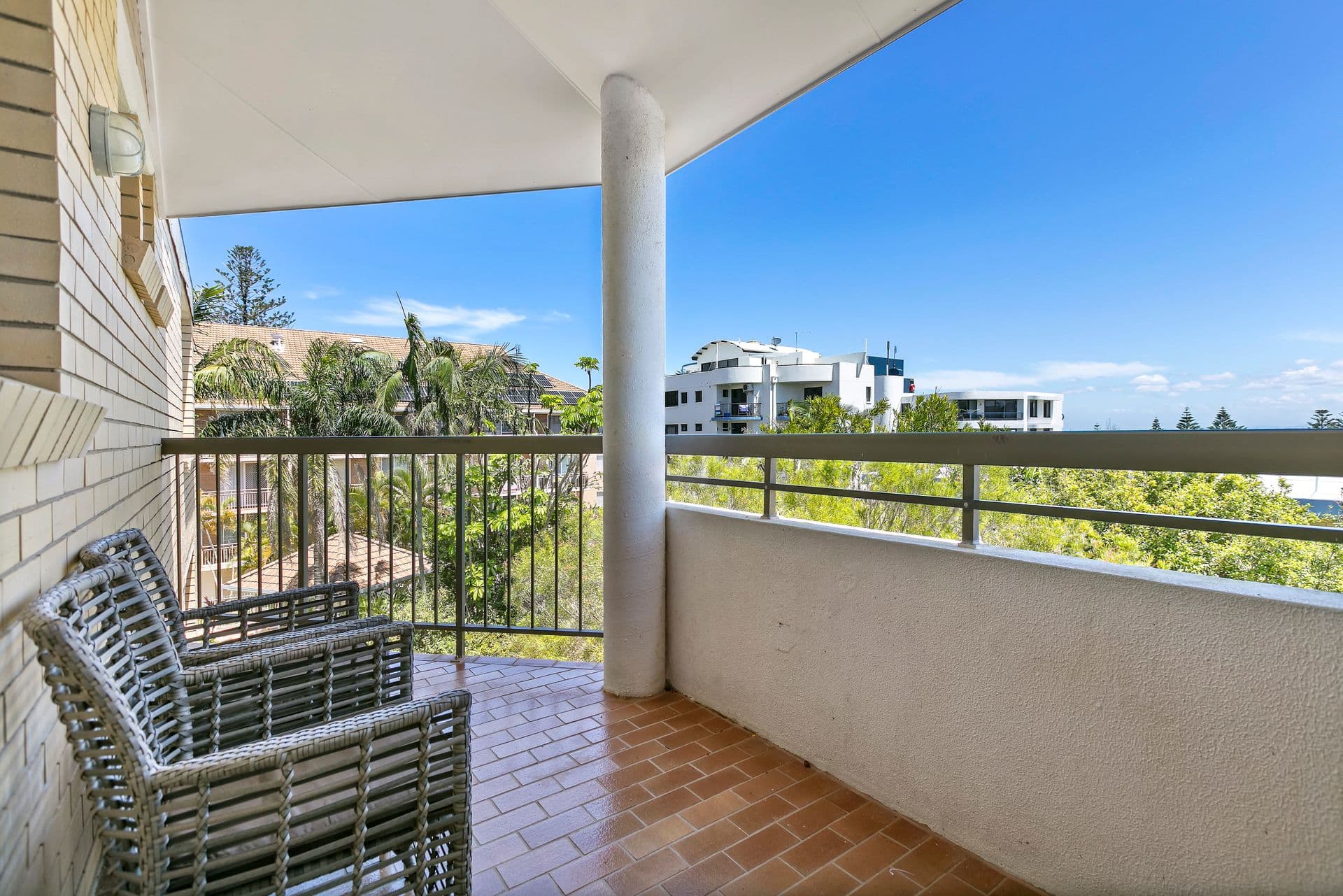 8/35 Lower Gay Terrace, Kings Beach, QLD, 4551, Kings Beach - Thumbnail 2