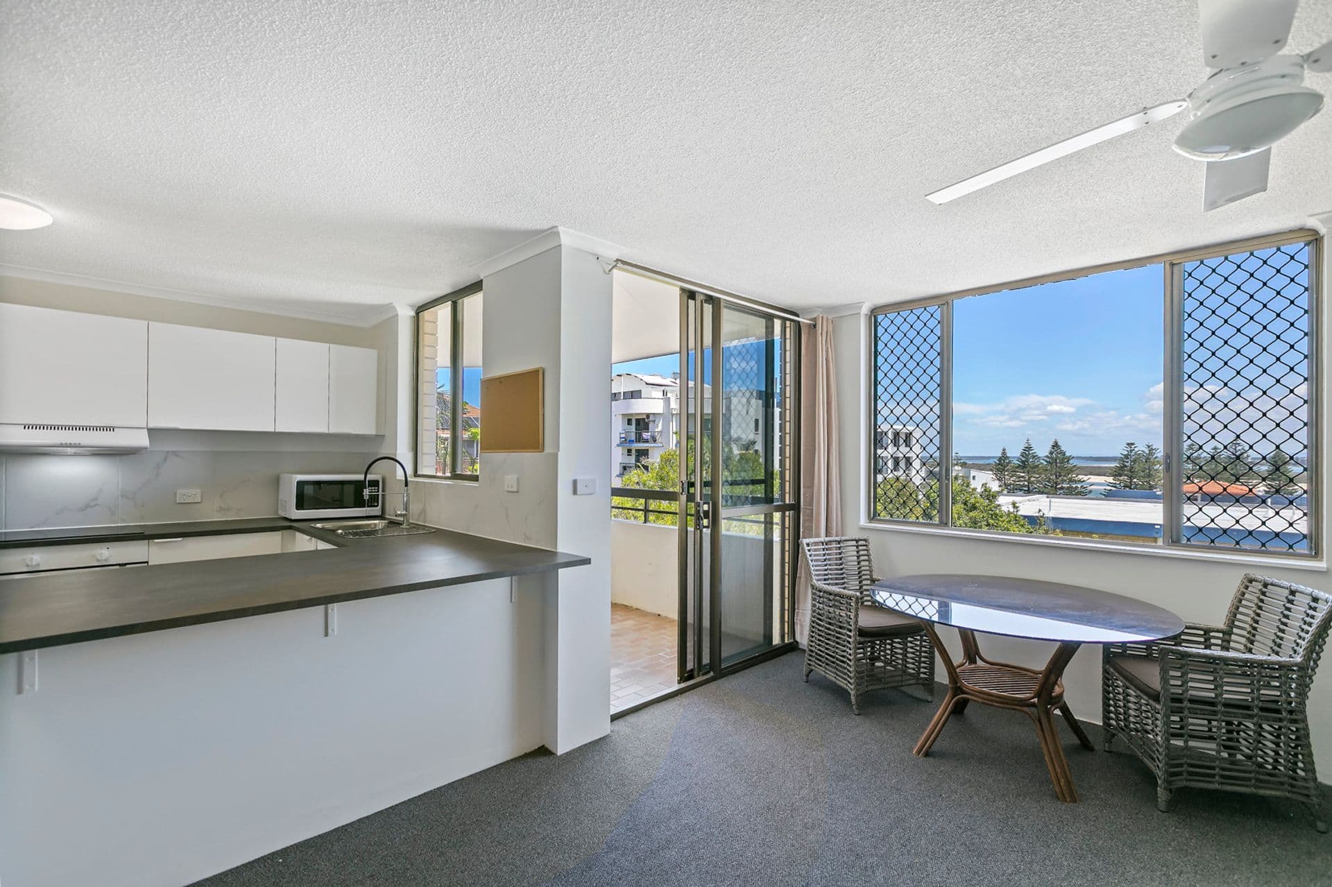8/35 Lower Gay Terrace, Kings Beach, QLD, 4551, Kings Beach - Thumbnail 3