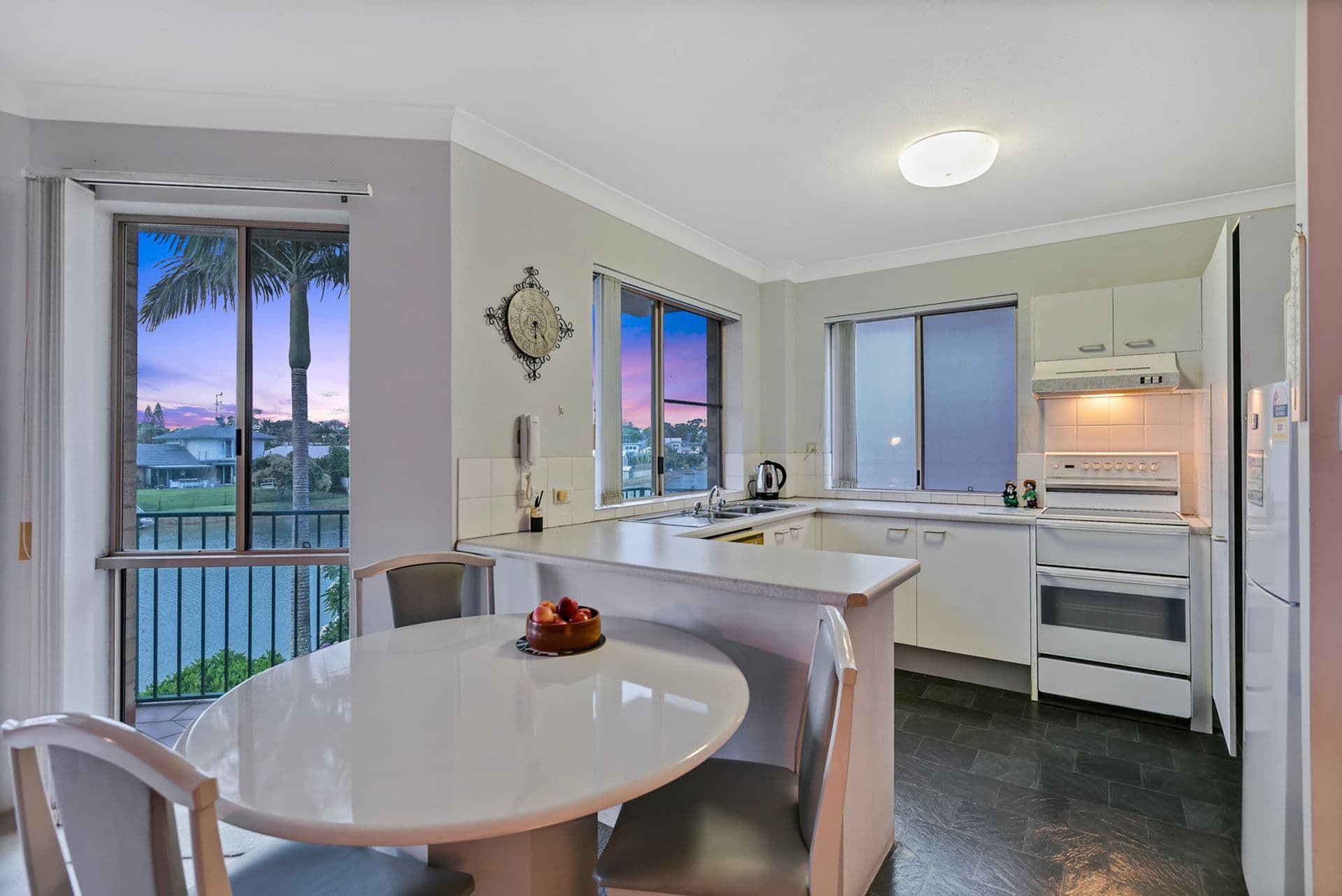 4/8 Broadmeadows Road, Maroochydore, QLD, 4558, Maroochydore - Thumbnail 6