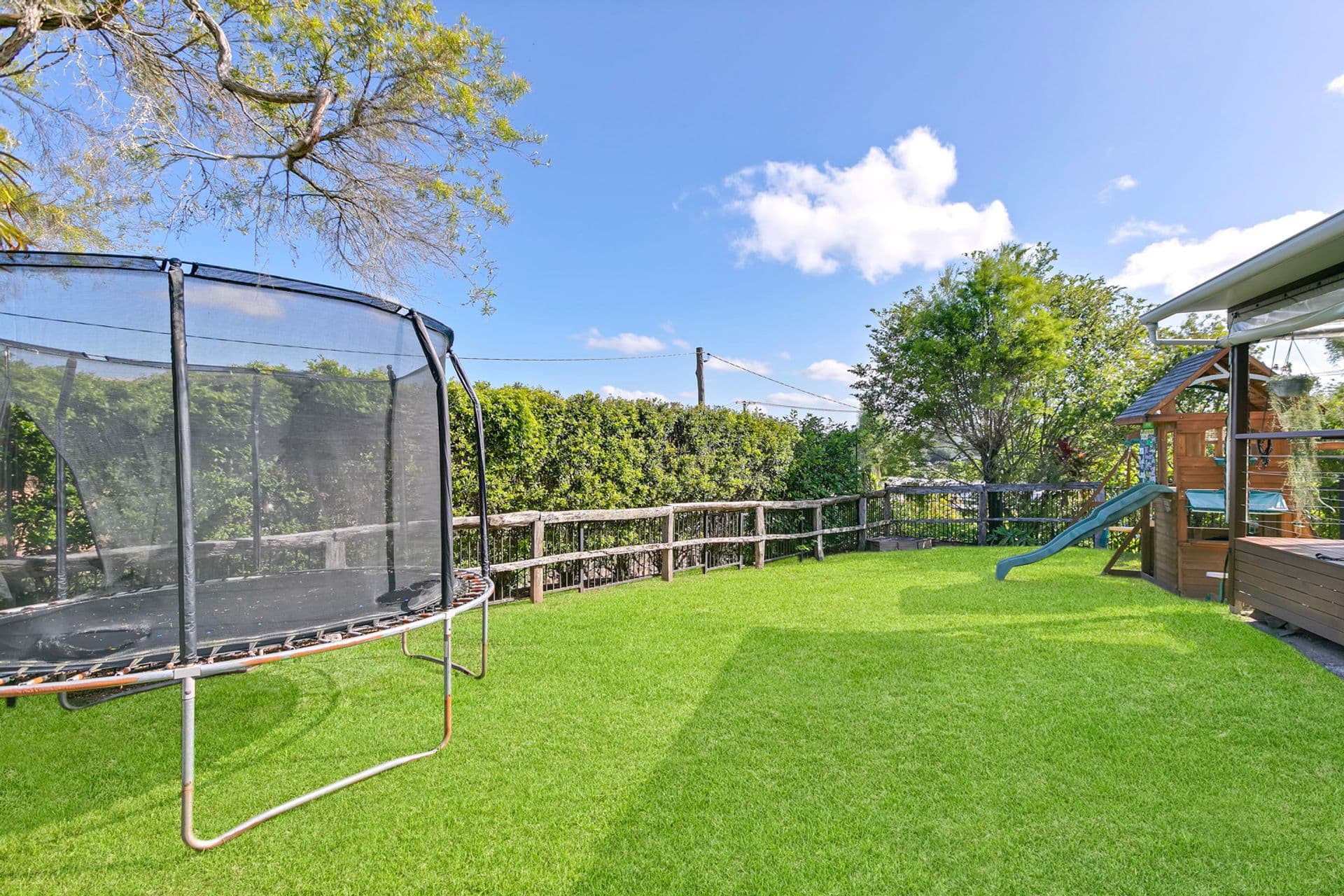 24 Stuart Place, Nambour, QLD, 4560, Nambour - Thumbnail 3
