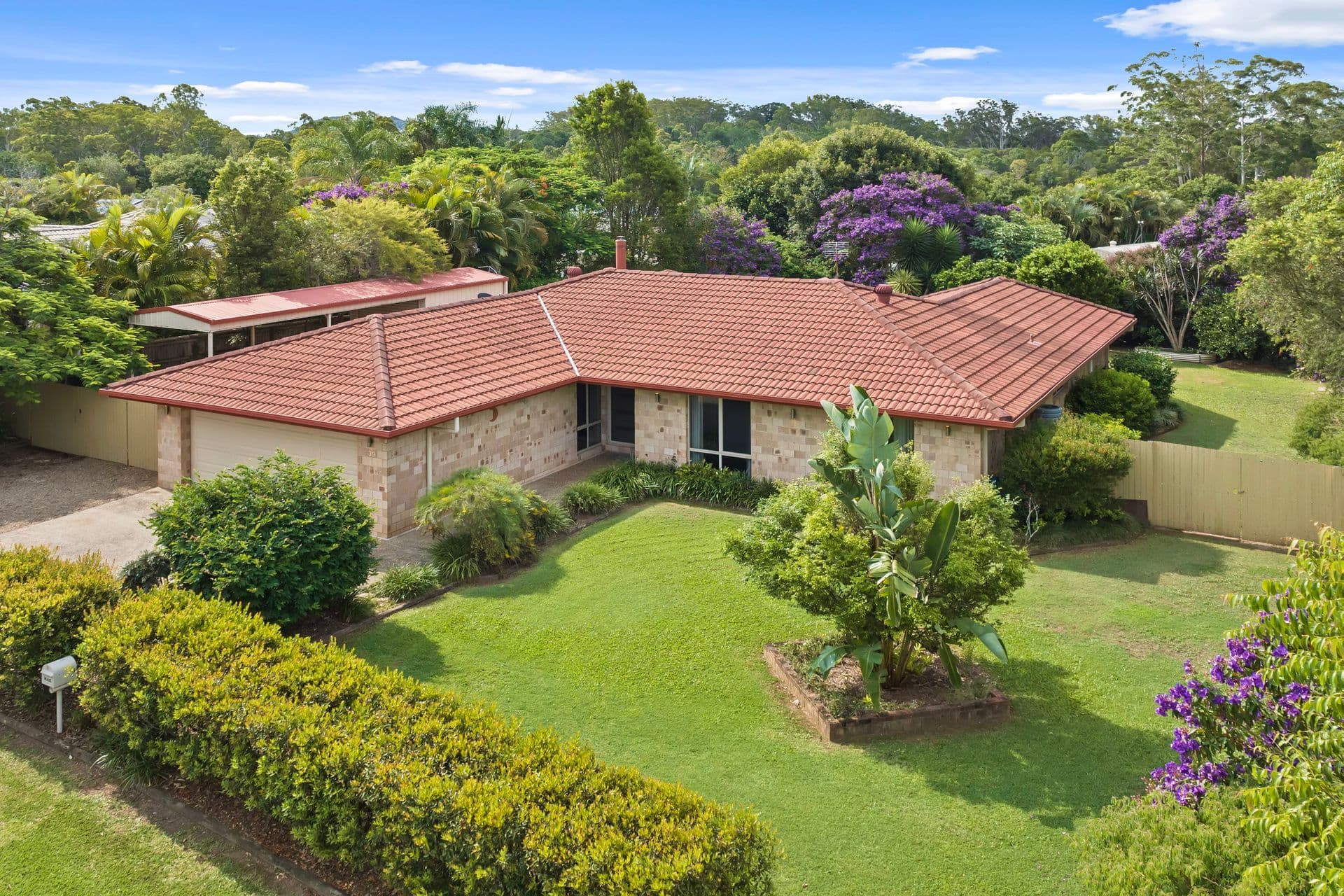 39 Endeavour Bark Drive, Glass House Mountains, QLD, 4518, Glass House Mountains - Thumbnail 2