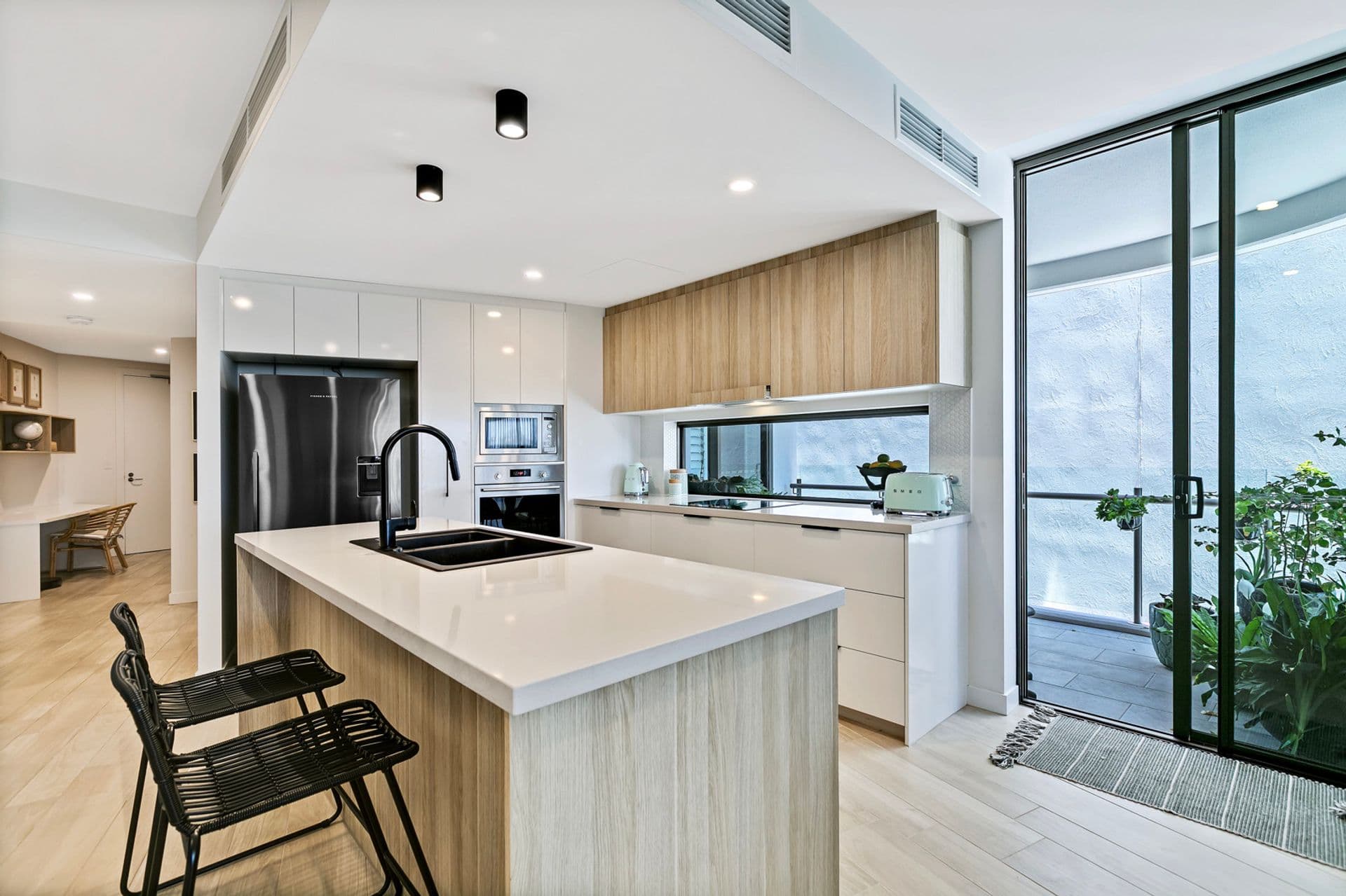 10403/96 Memorial Avenue, Maroochydore, QLD, 4558, Maroochydore - Thumbnail 5