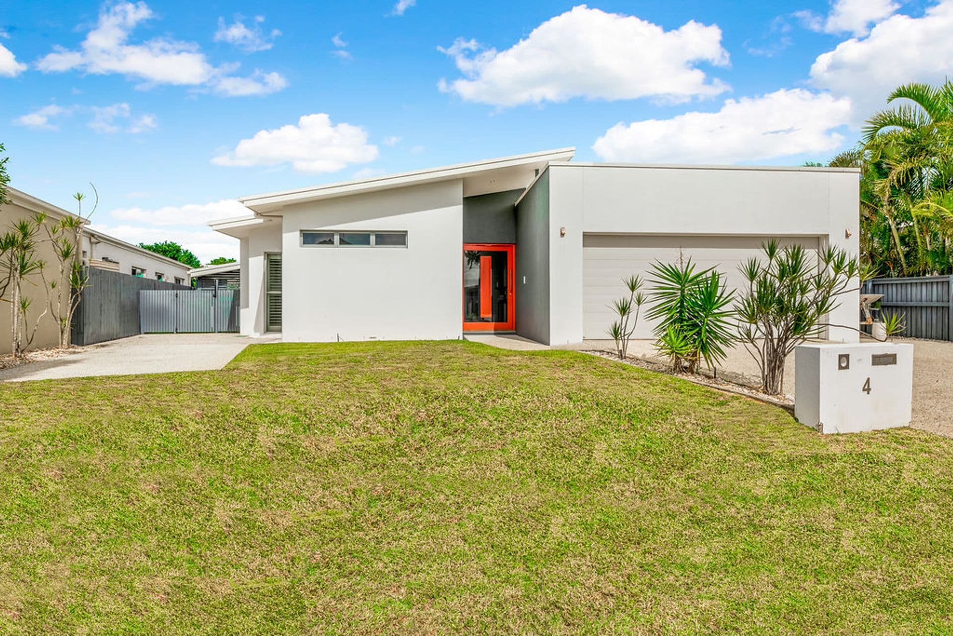4 Panama Court, Parrearra, QLD, 4575, Parrearra - Thumbnail 2