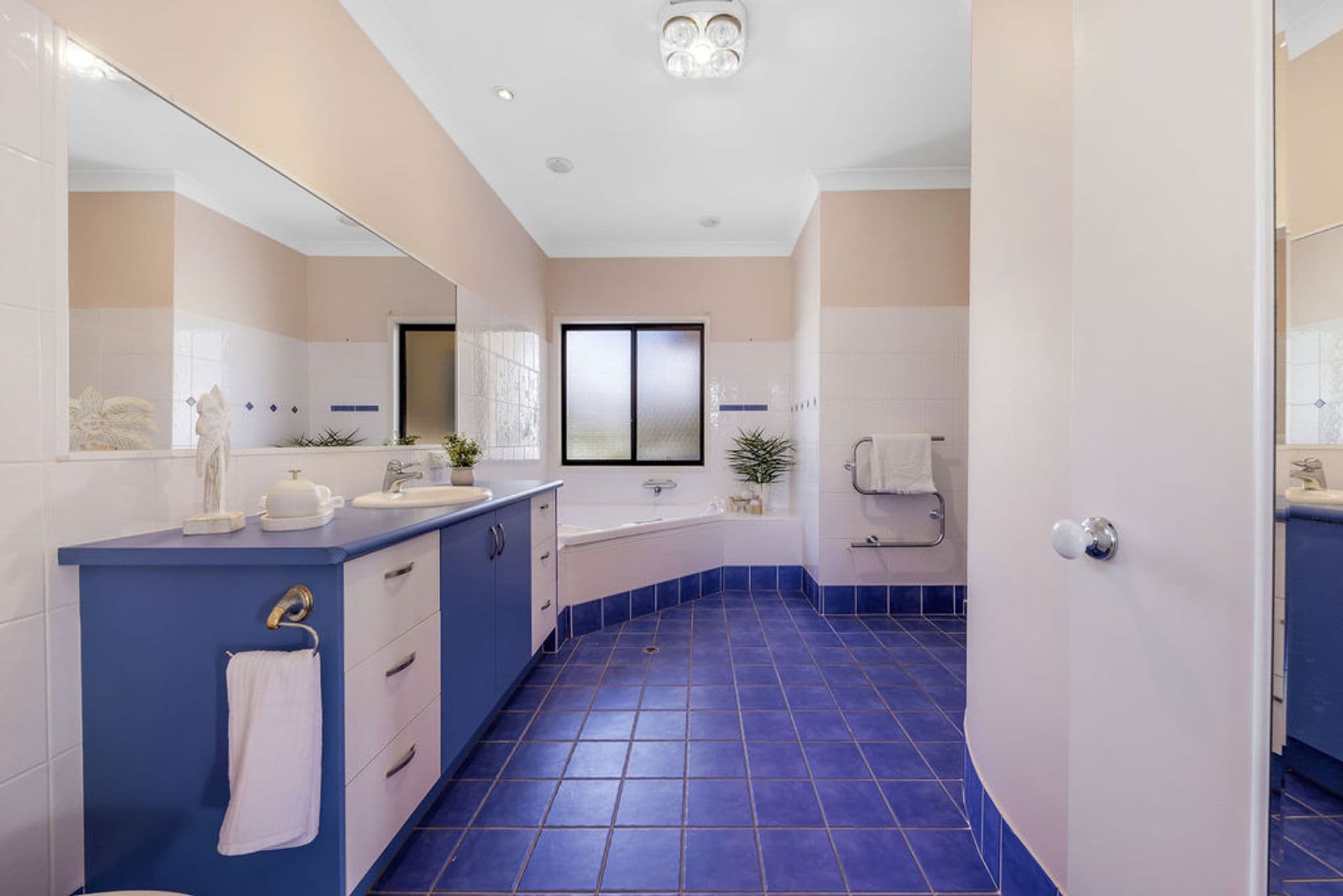 4 Atlantis Parade, Alexandra Headland, QLD, 4572, Alexandra Headland - Thumbnail 7