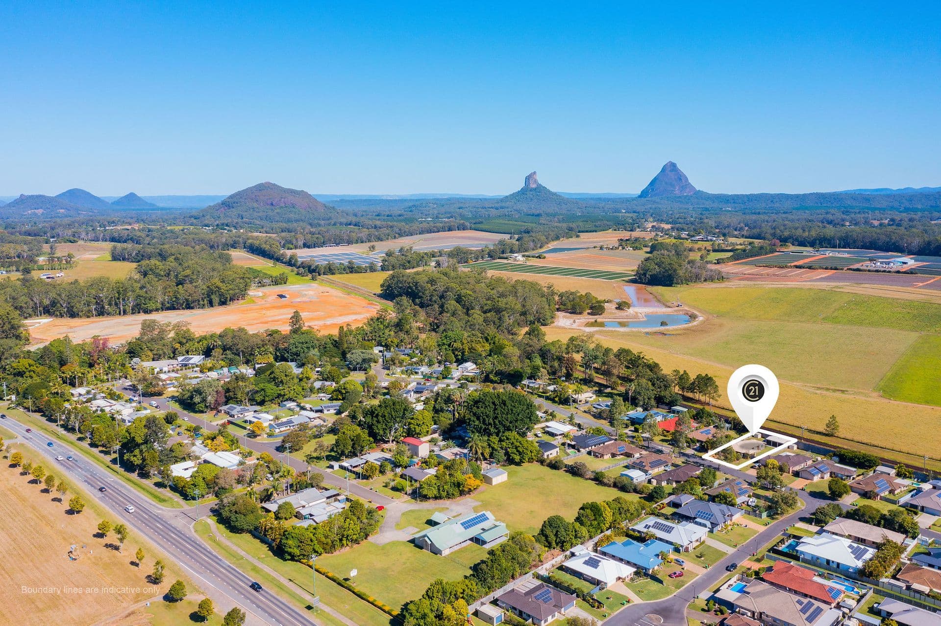 37 Coochin Hills Drive, Beerwah, QLD, 4519, Beerwah - Thumbnail 2