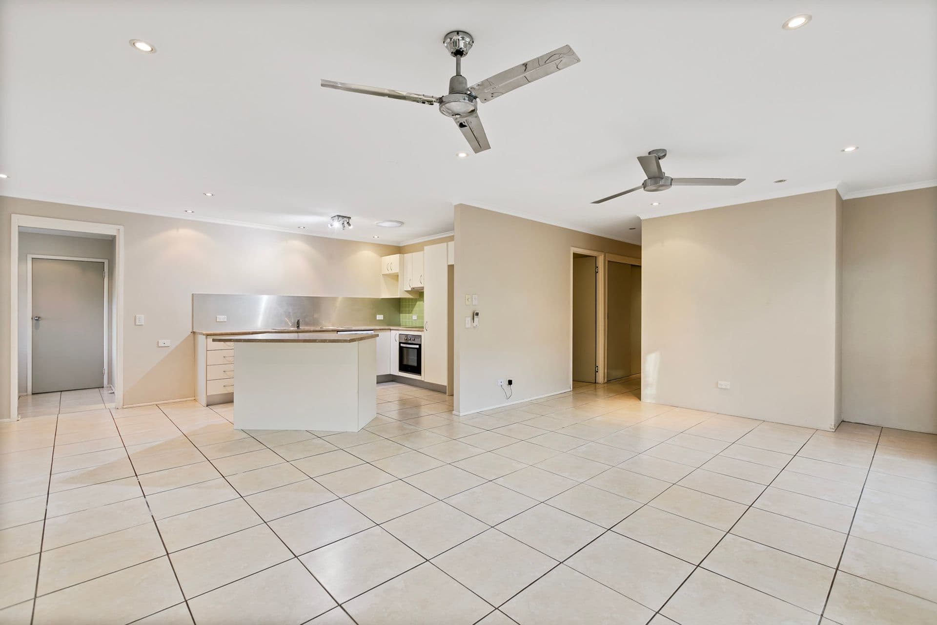 42 Buna Street, Maroochydore, QLD, 4558, Maroochydore - Thumbnail 7