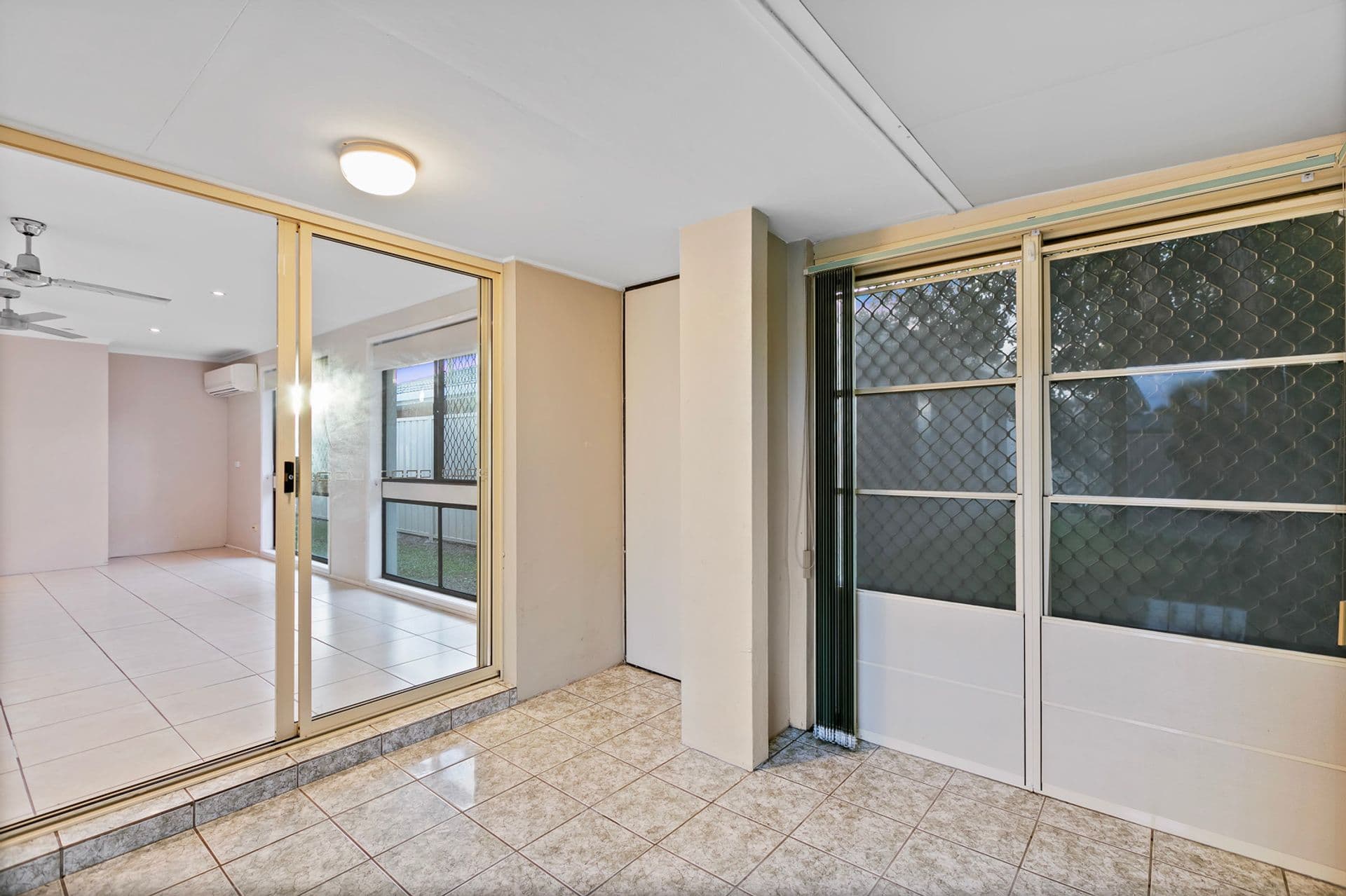 42 Buna Street, Maroochydore, QLD, 4558, Maroochydore - Thumbnail 6