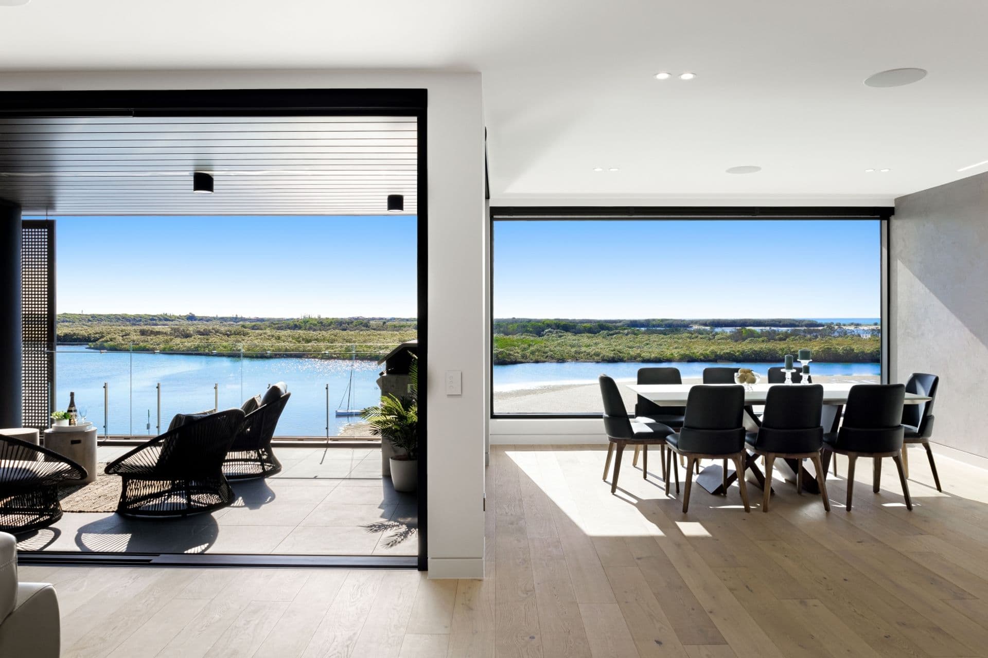 1401/100 Duporth Avenue, Maroochydore, QLD, 4558, Maroochydore - Thumbnail 3