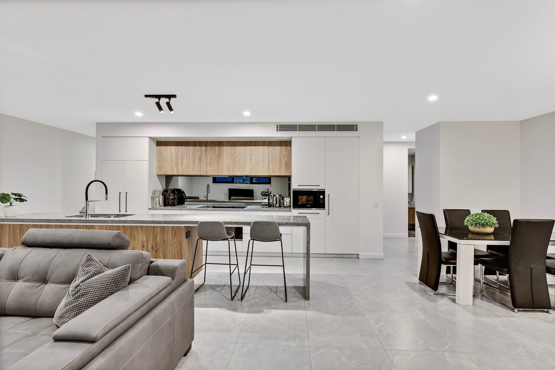 2605/100 Duporth Avenue, Maroochydore, QLD, 4558, Maroochydore - Thumbnail 4