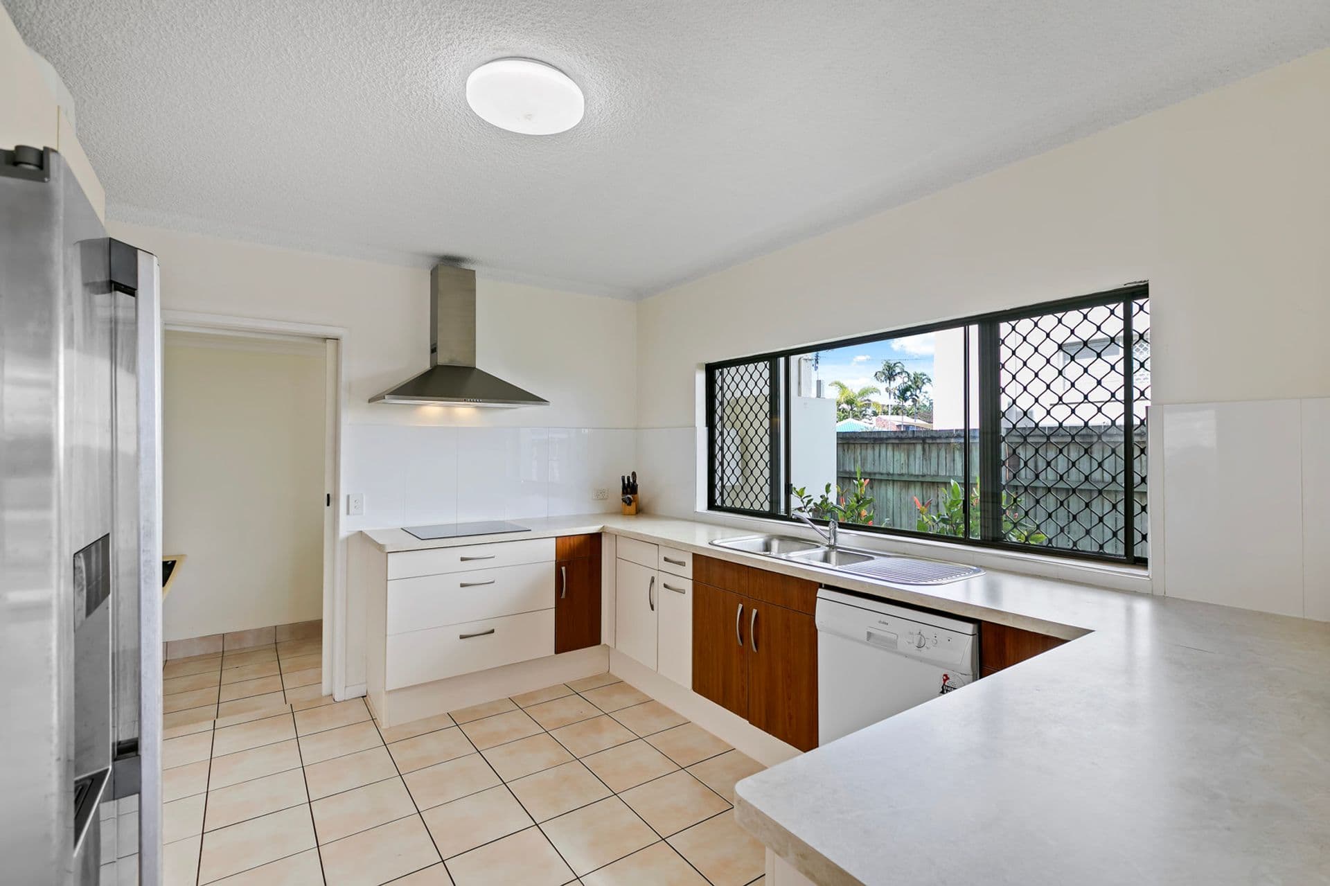 1/4 Broadmeadows Road, Maroochydore, QLD, 4558, Maroochydore - Thumbnail 8
