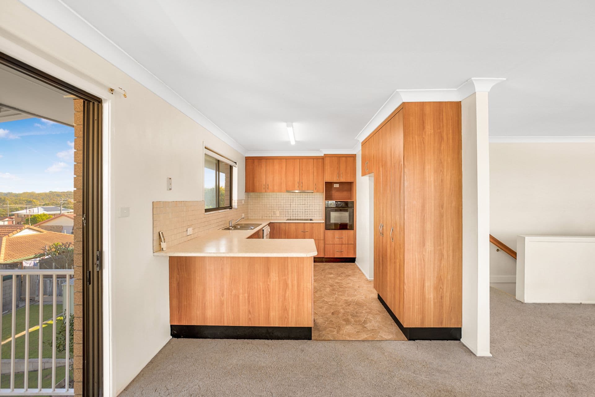 2 Enfield Crescent, Battery Hill, QLD, 4551, Battery Hill - Thumbnail 4