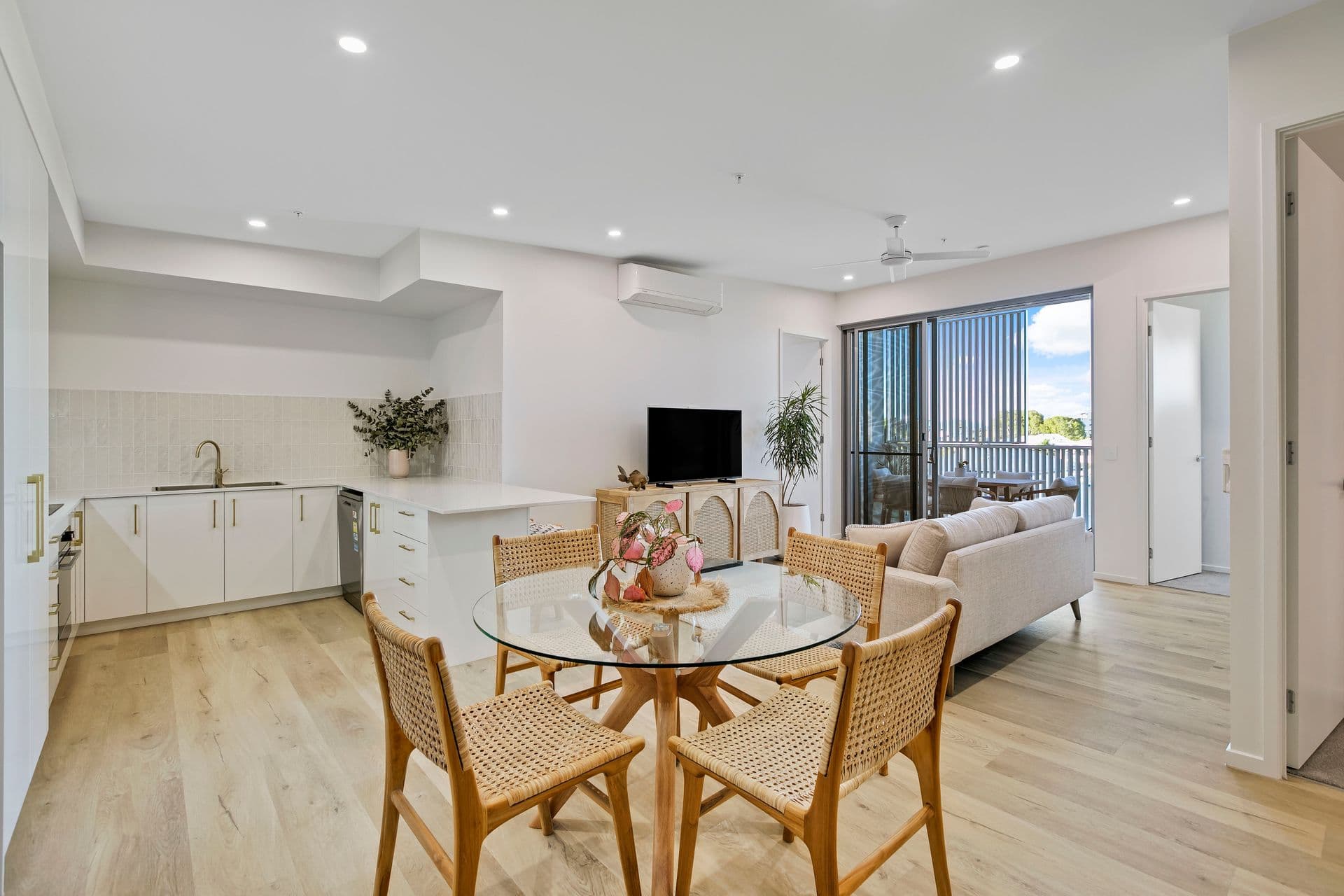 305/18-20 Wright Street, Maroochydore, QLD, 4558, Maroochydore - Thumbnail 2