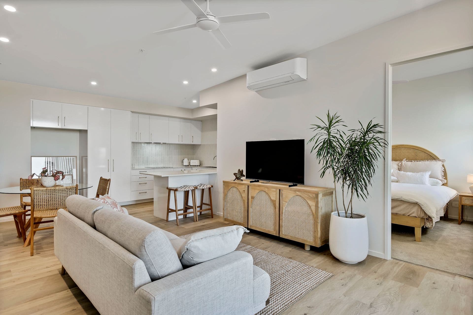 305/18-20 Wright Street, Maroochydore, QLD, 4558, Maroochydore - Thumbnail 3
