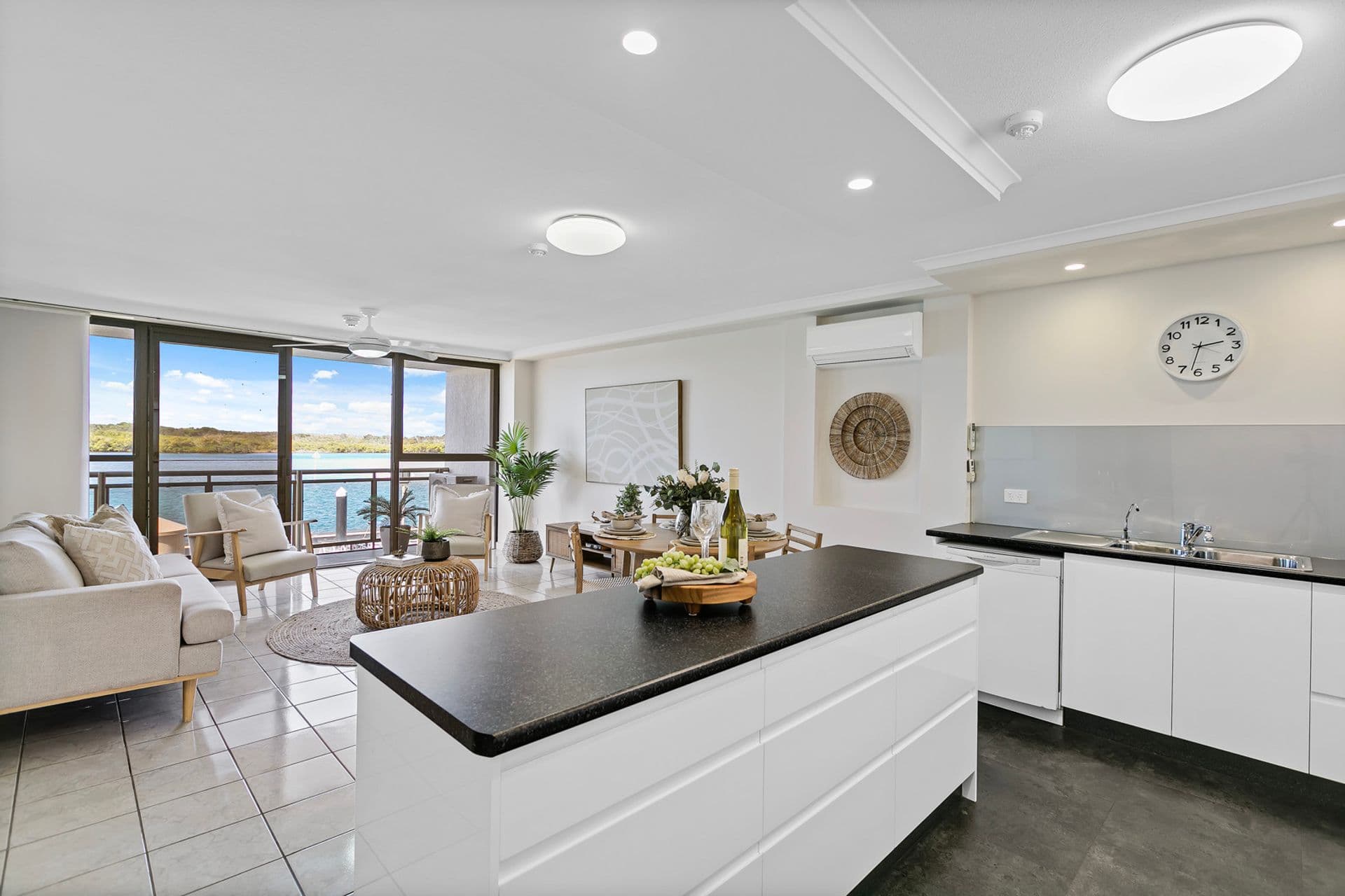 2c/120-122 Duporth Avenue, Maroochydore, QLD, 4558, Maroochydore - Thumbnail 2