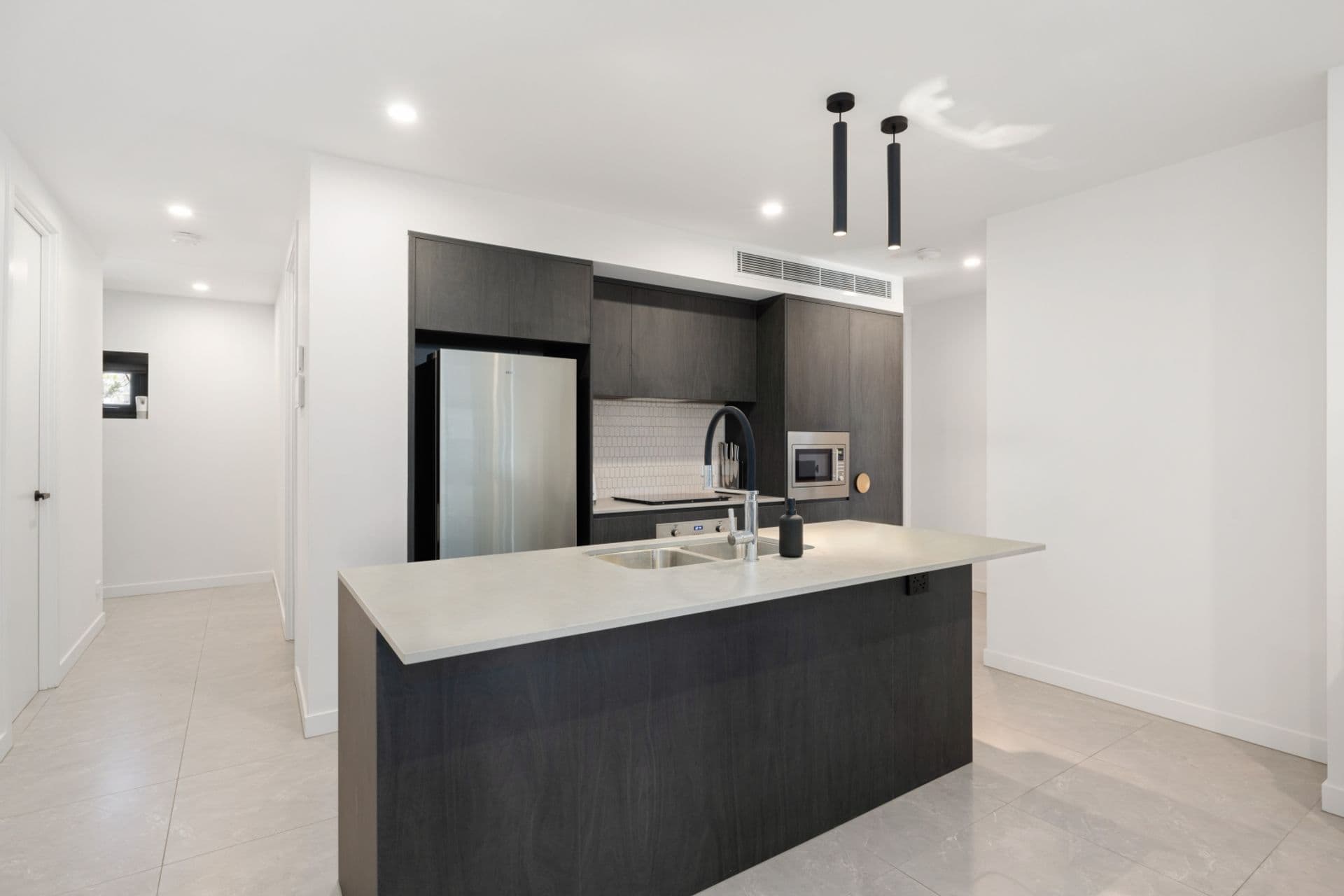 2315/100 Duporth Avenue, Maroochydore, QLD, 4558, Maroochydore - Thumbnail 4