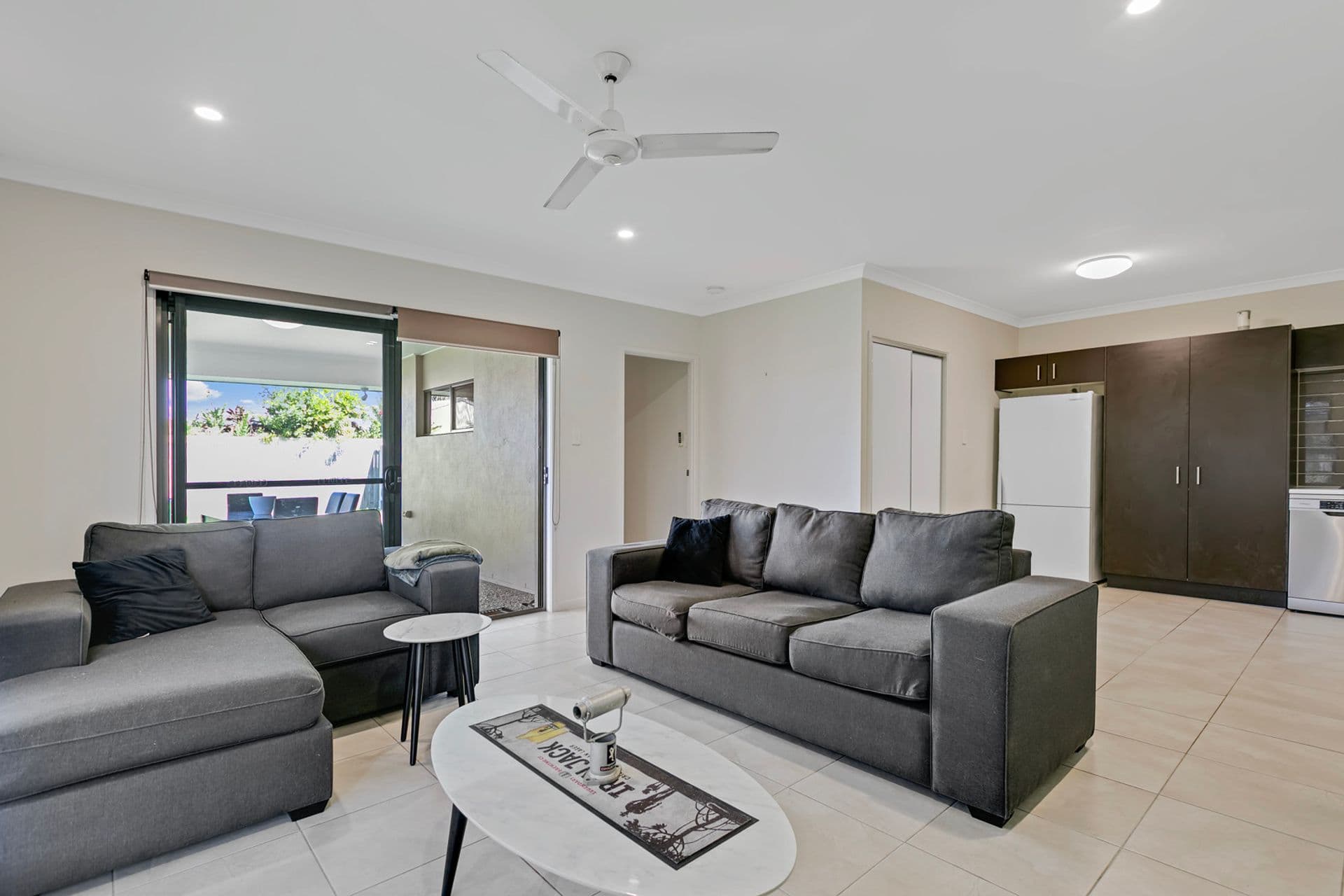 18 Featherwood Crescent, Beerwah, QLD, 4519, Beerwah - Thumbnail 5