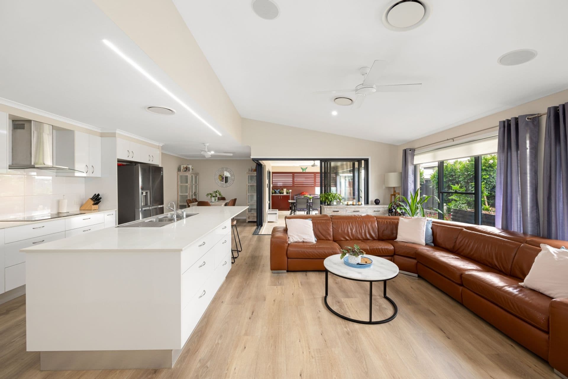 6 Banyandah Close, Birtinya, QLD, 4575, Birtinya - Thumbnail 3