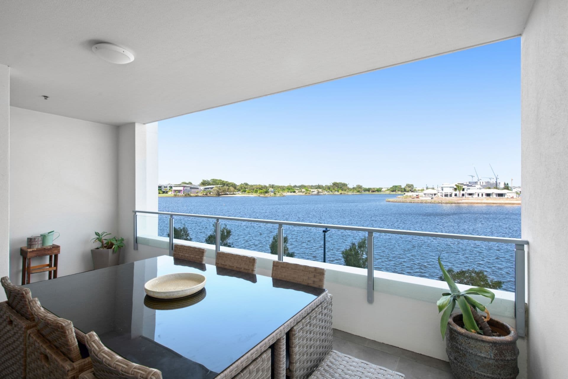 213/1 Waterside Retreat, Birtinya, QLD, 4575, Birtinya - Thumbnail 2