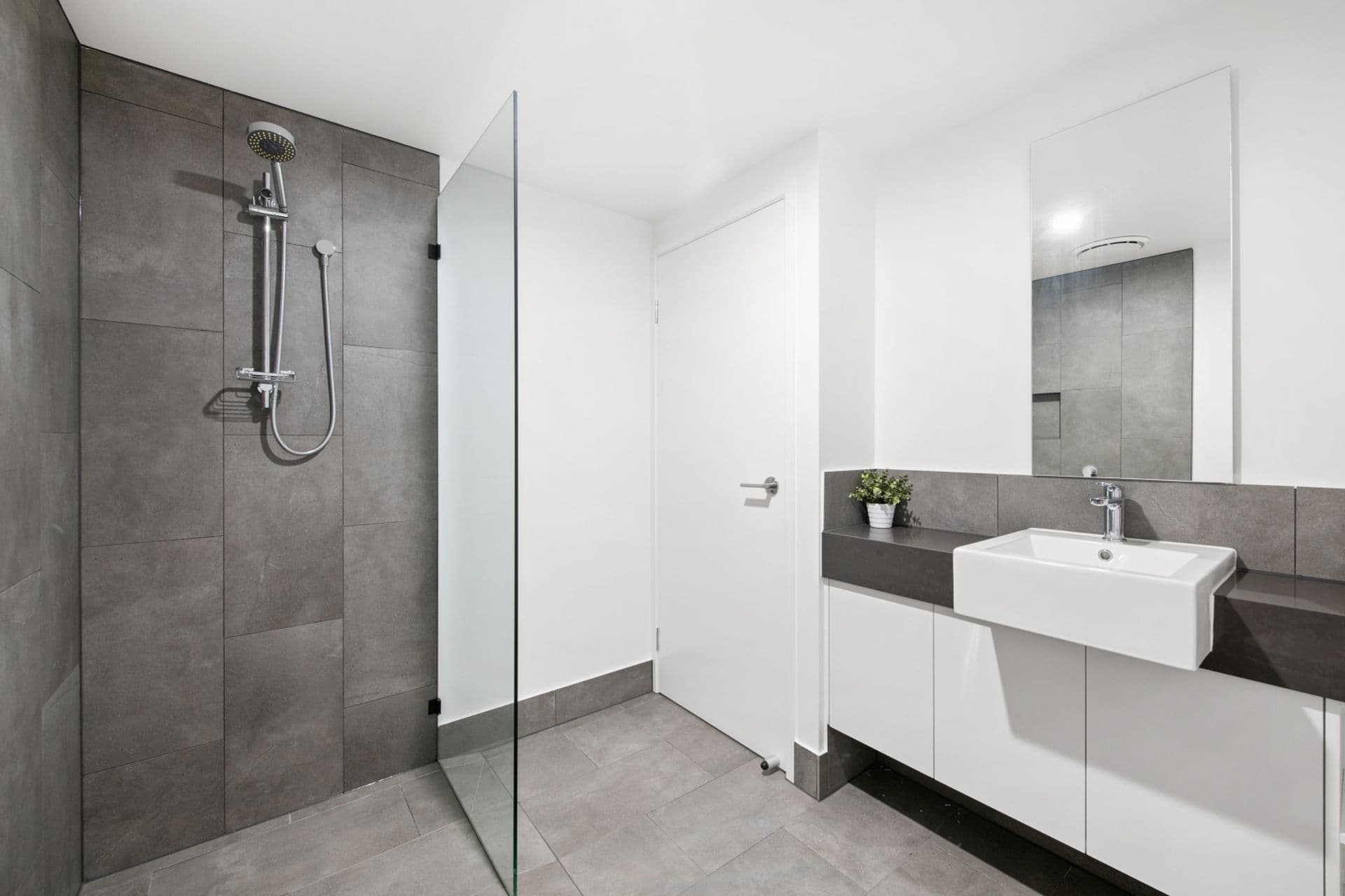 213/1 Waterside Retreat, Birtinya, QLD, 4575, Birtinya - Thumbnail 6