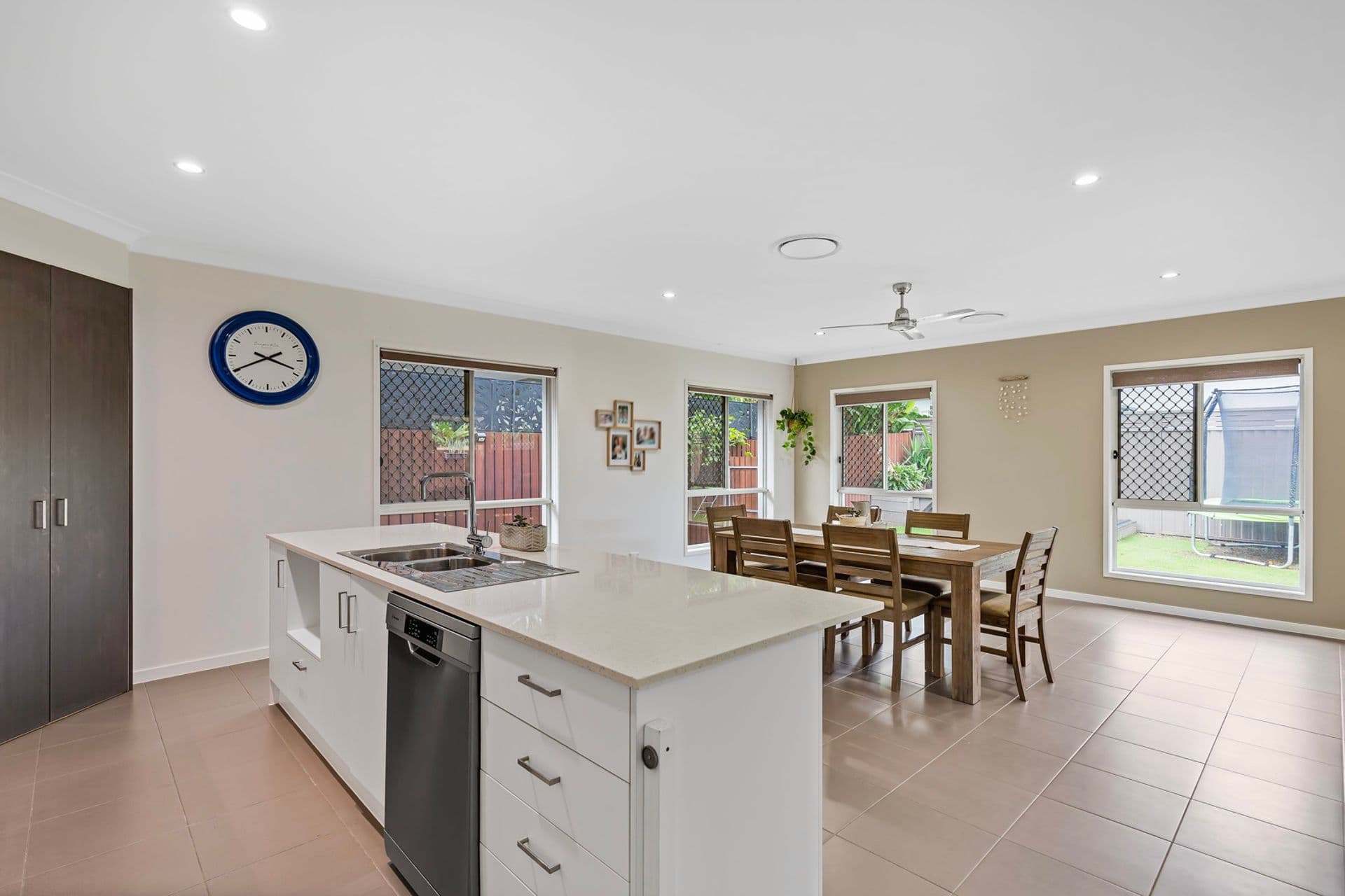 3 Palmerston Crescent, Beerwah, QLD, 4519, Beerwah - Thumbnail 3