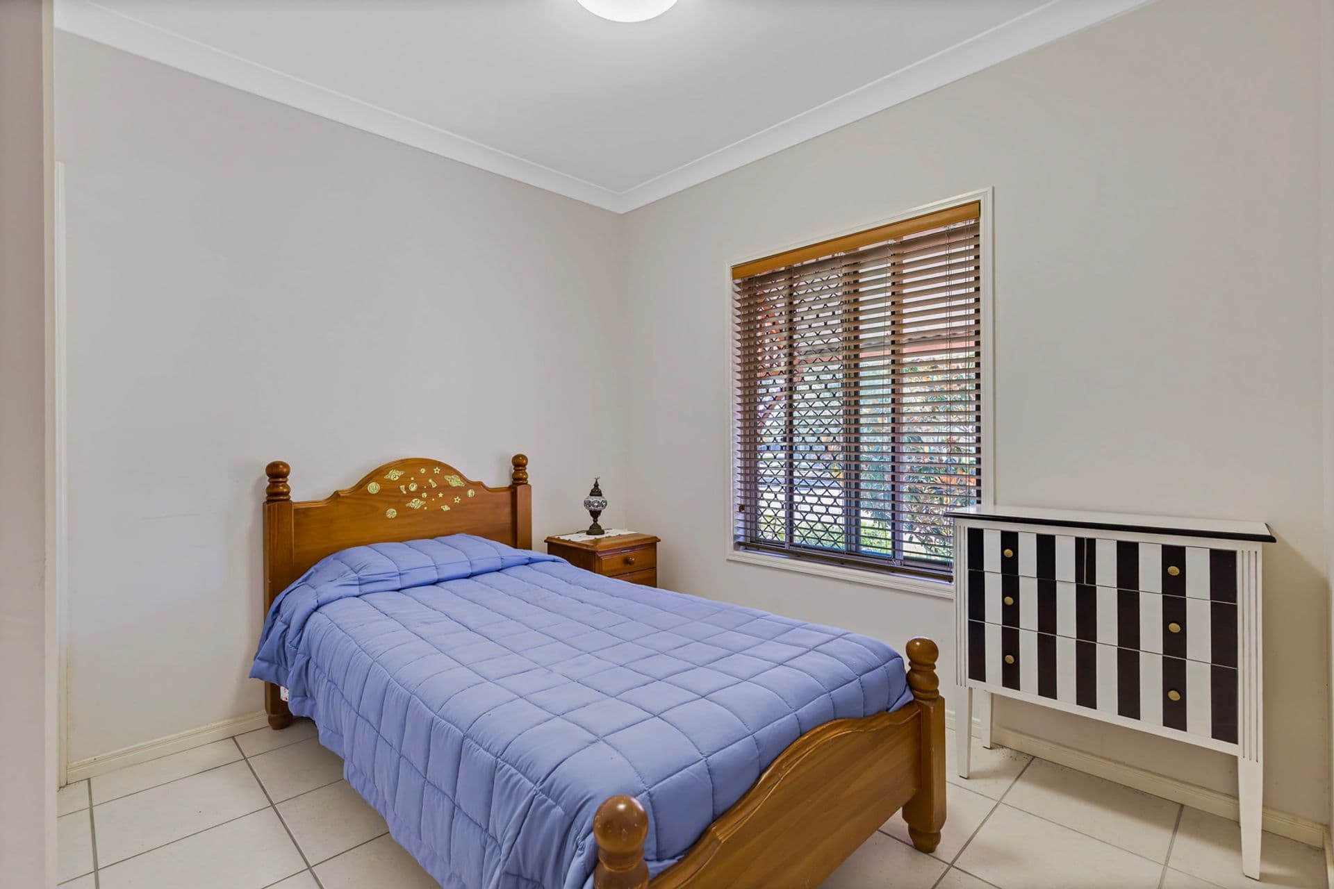 4 Huntley Place, Caloundra West, QLD, 4551, Caloundra West - Thumbnail 8