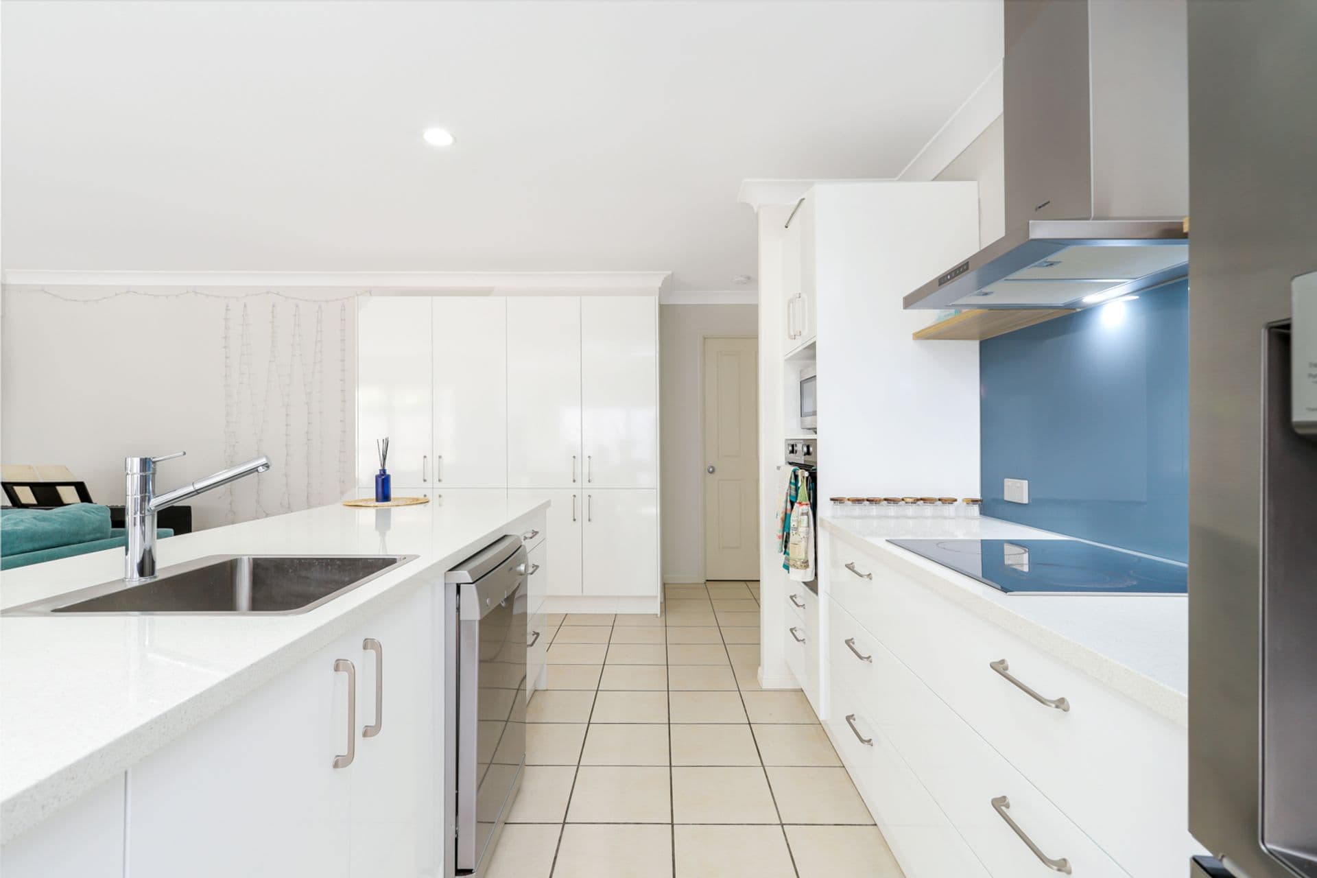 3 Castaway Court, Parrearra, QLD, 4575, Parrearra - Thumbnail 3
