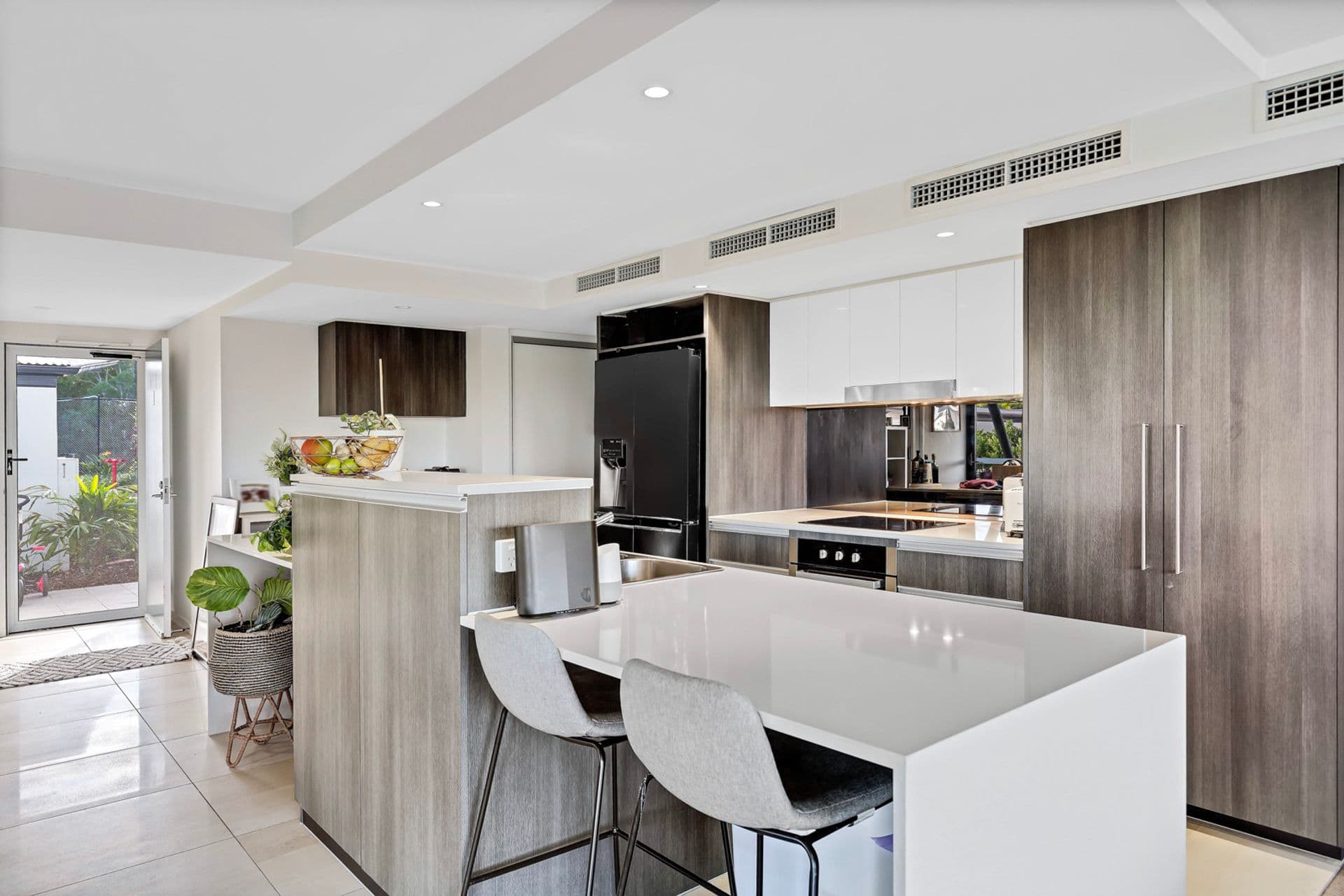 201/1 Fiji Court, Parrearra, QLD, 4575, Parrearra - Thumbnail 6