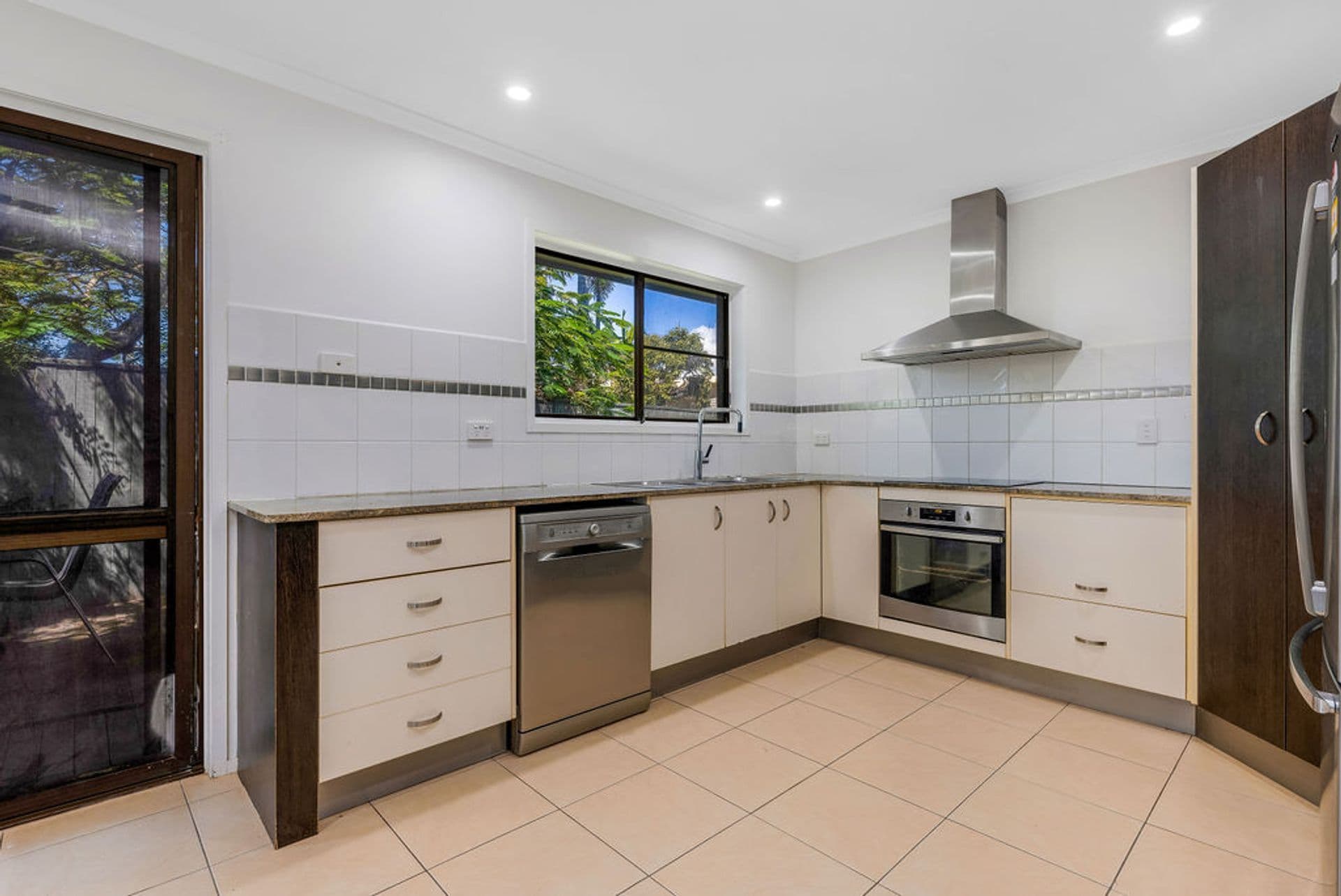 21 Coppabella Crescent, Mooloolaba, QLD, 4557, Mooloolaba - Thumbnail 5