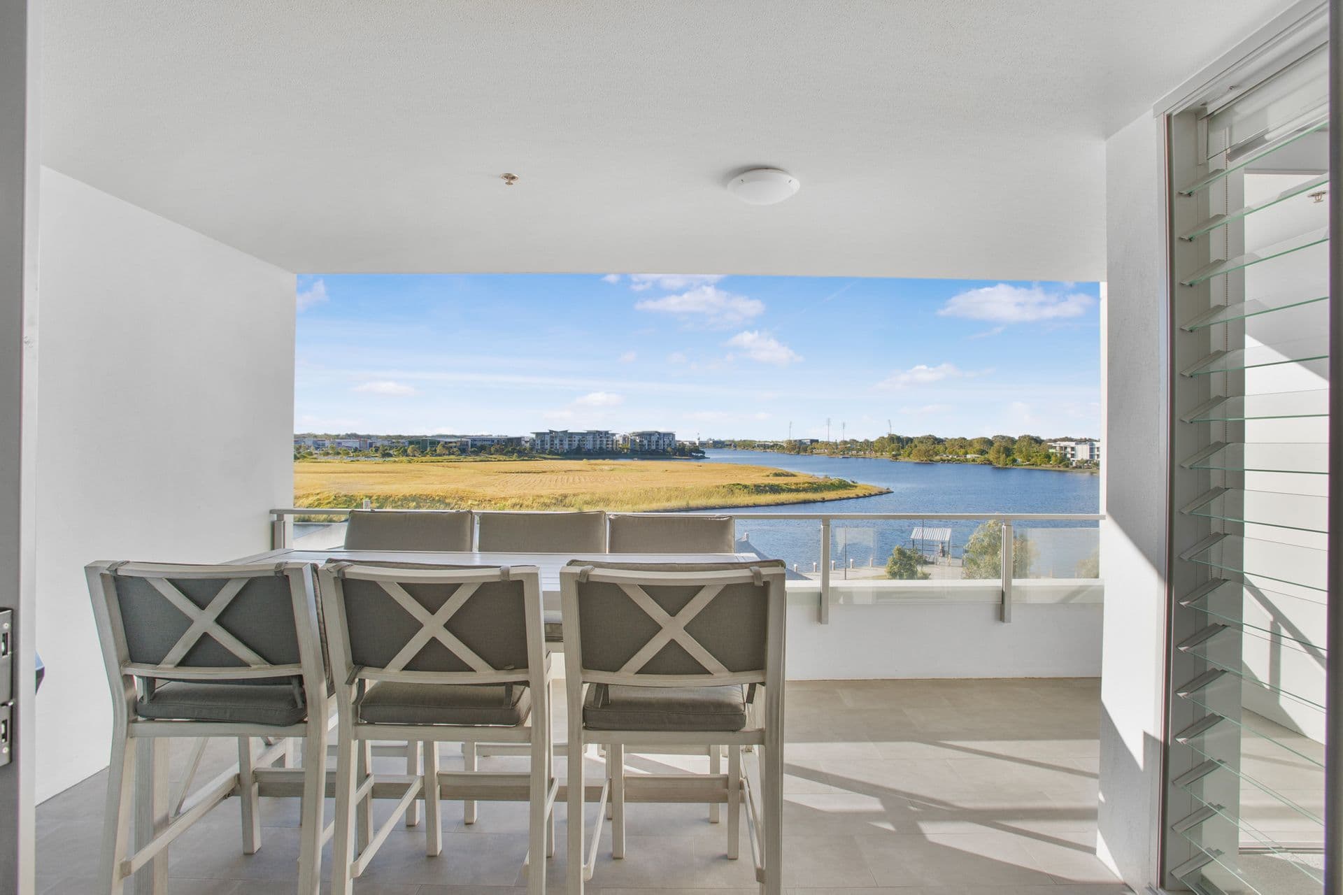 405/1 Waterside Retreat, Birtinya, QLD, 4575, Birtinya - Thumbnail 3