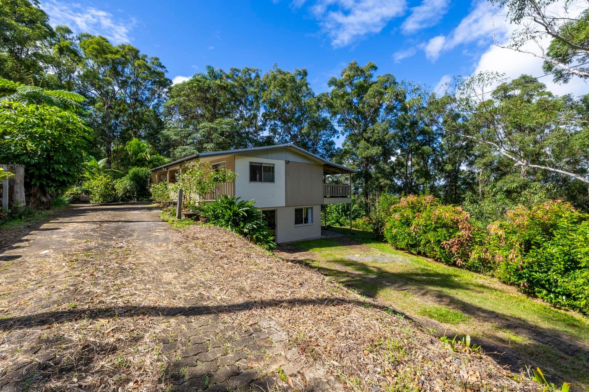 308 Hunchy Road, Hunchy, QLD, 4555, Hunchy - Thumbnail 2