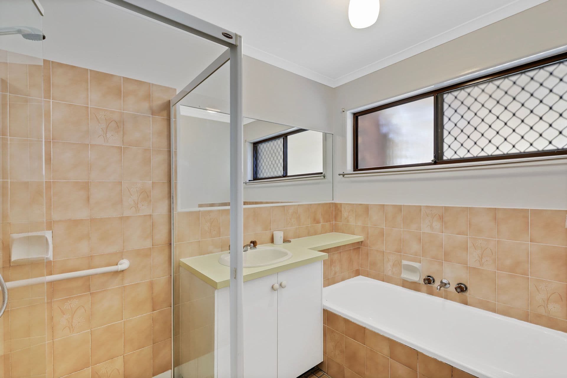 105 Tallow Wood Drive, Kuluin, QLD, 4558, Kuluin - Thumbnail 4