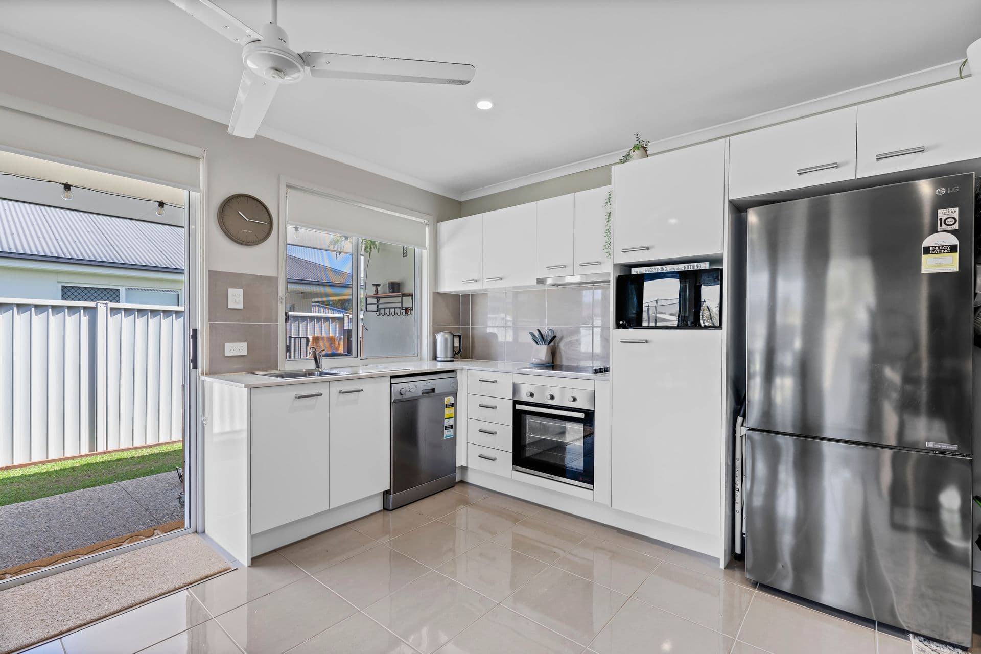 2/42 Featherwood Crescent, Beerwah, QLD, 4519, Beerwah - Thumbnail 5