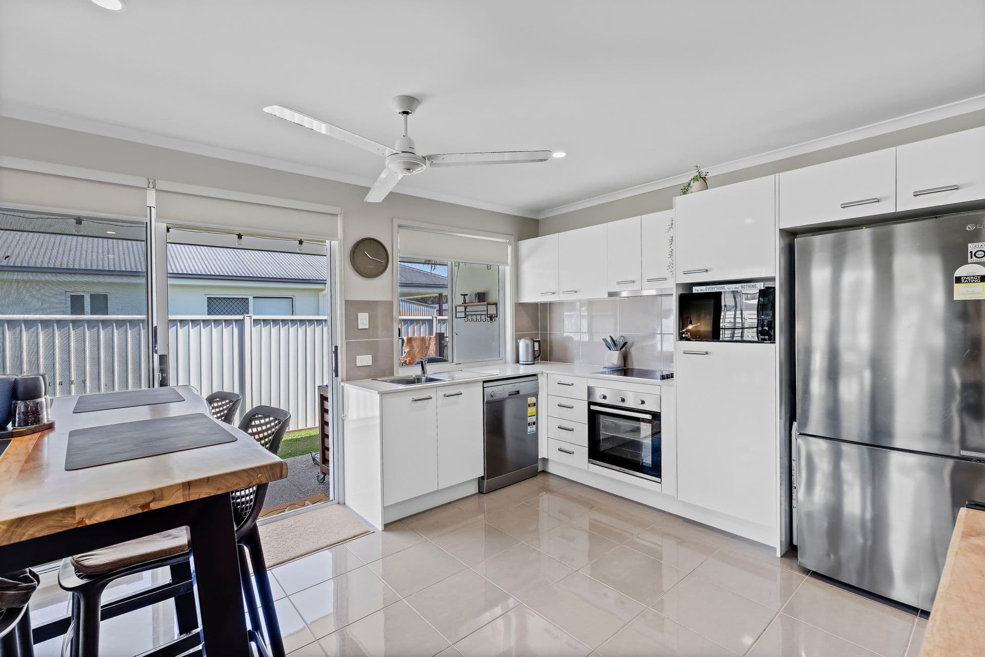 2/42 Featherwood Crescent, Beerwah, QLD, 4519, Beerwah - Thumbnail 2